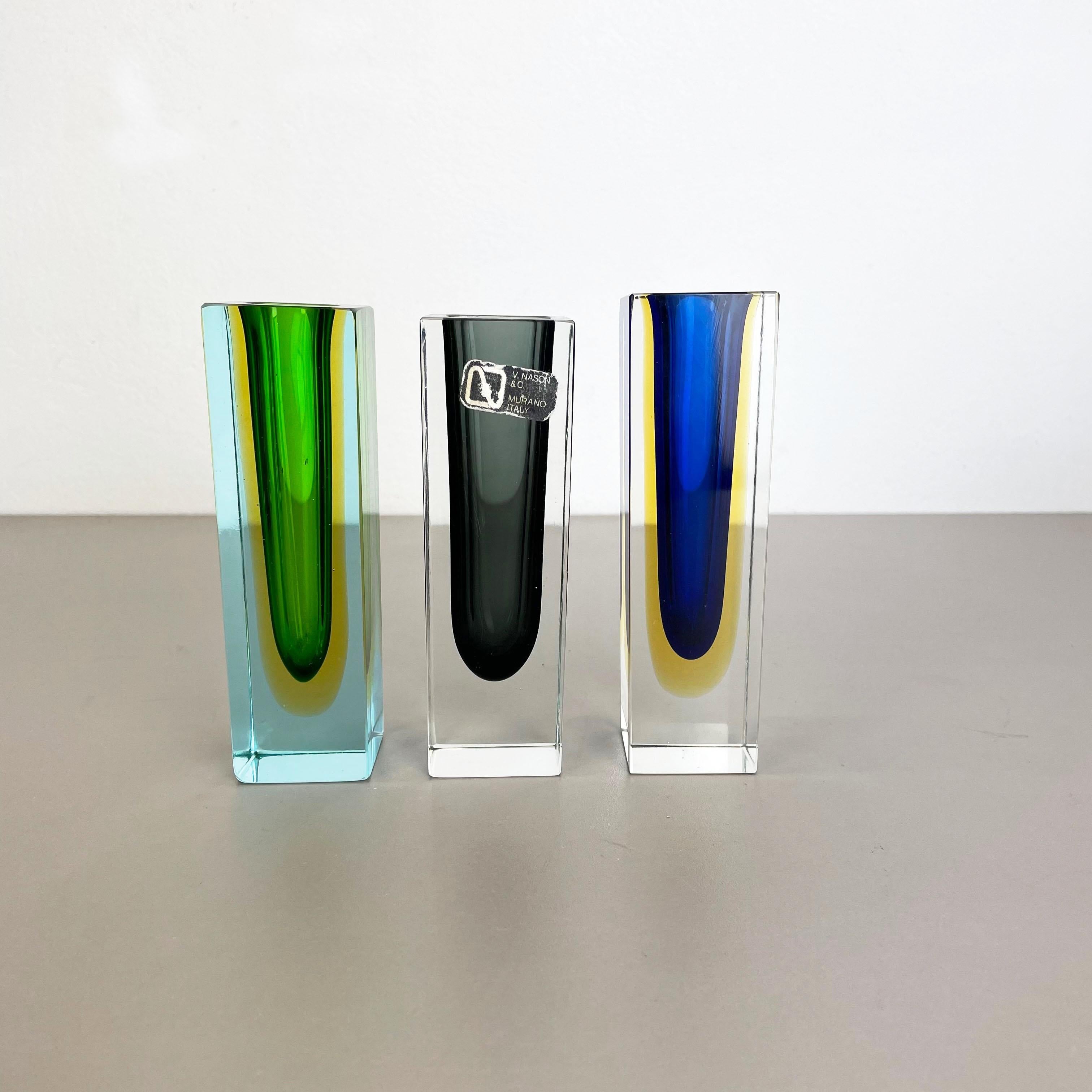Mid-Century Modern Set of 3 Faceted Murano Glass Sommerso Vases by V. Nason & C., Italy, 1970s For Sale