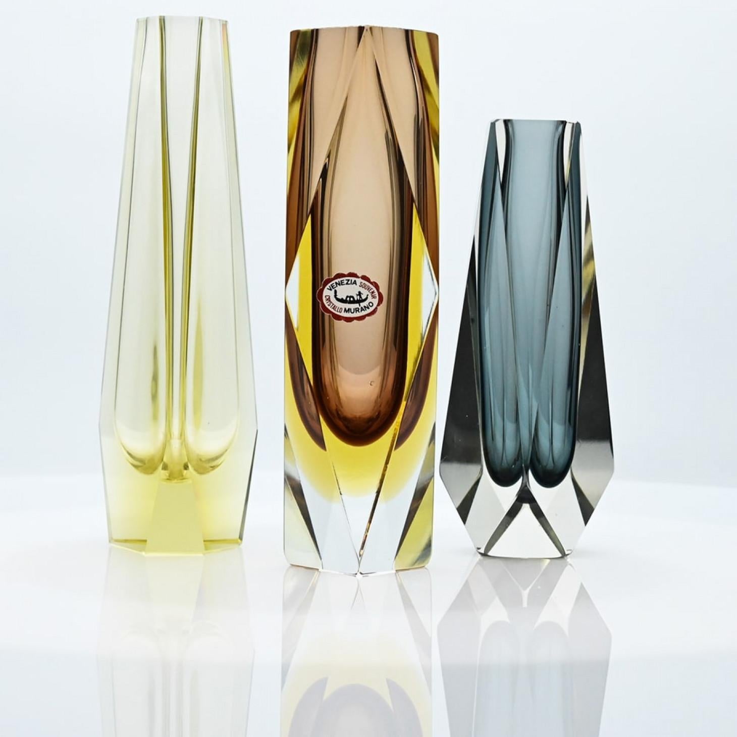 Set of 3 Faceted Sommerso Glass Vases, Mandruzzato, Murano, Italy, 1970 3