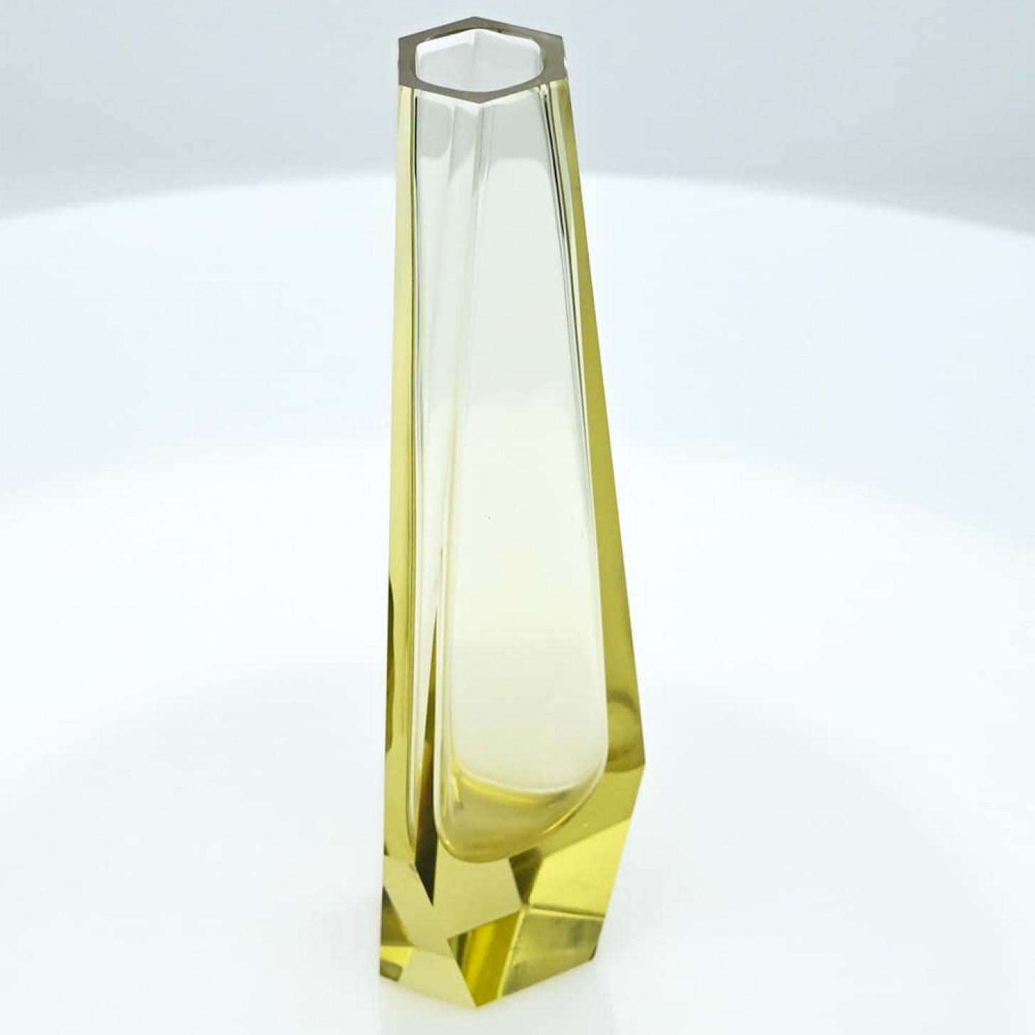 Set of 3 Faceted Sommerso Glass Vases, Mandruzzato, Murano, Italy, 1970 7