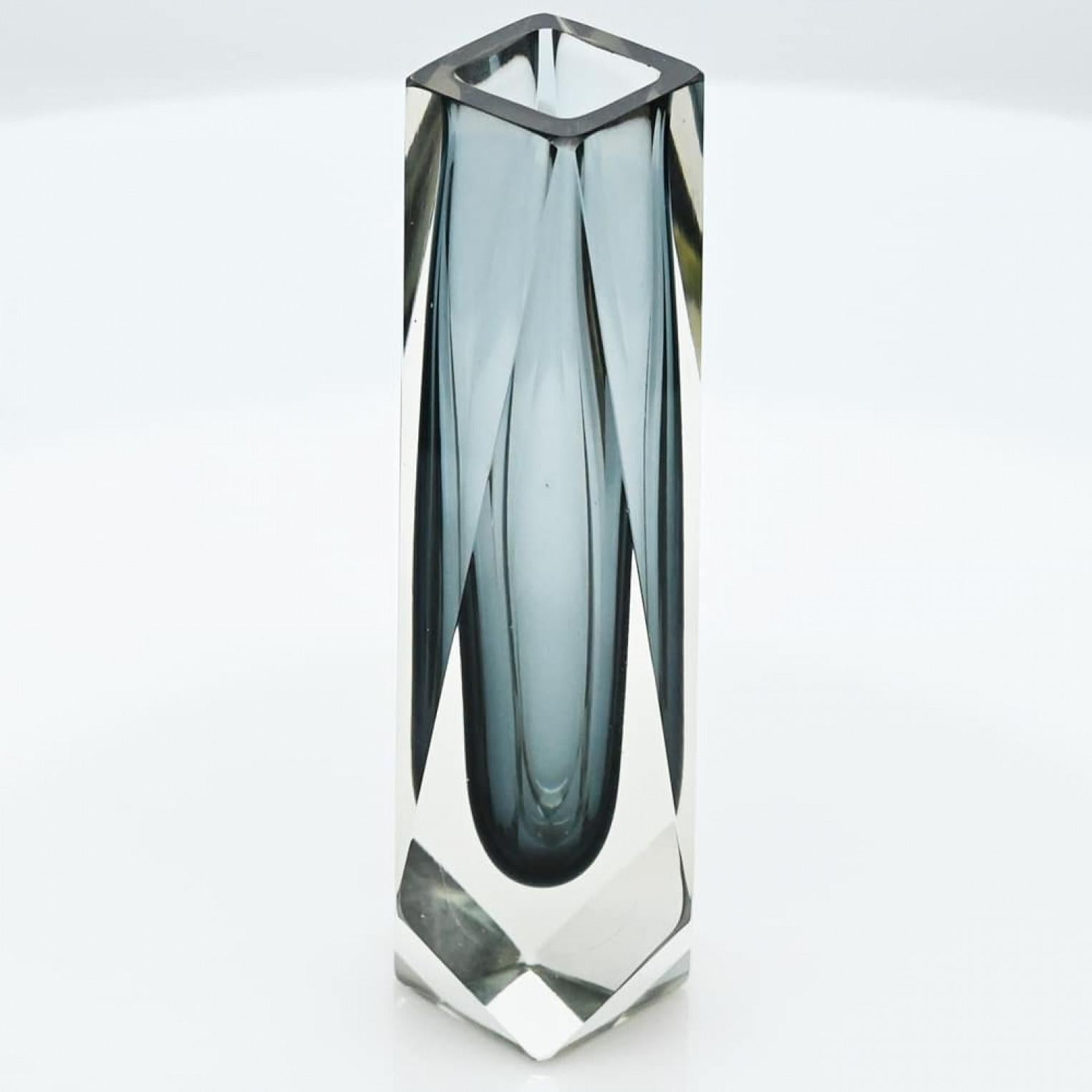 Set of 3 Faceted Sommerso Glass Vases, Mandruzzato, Murano, Italy, 1970 9