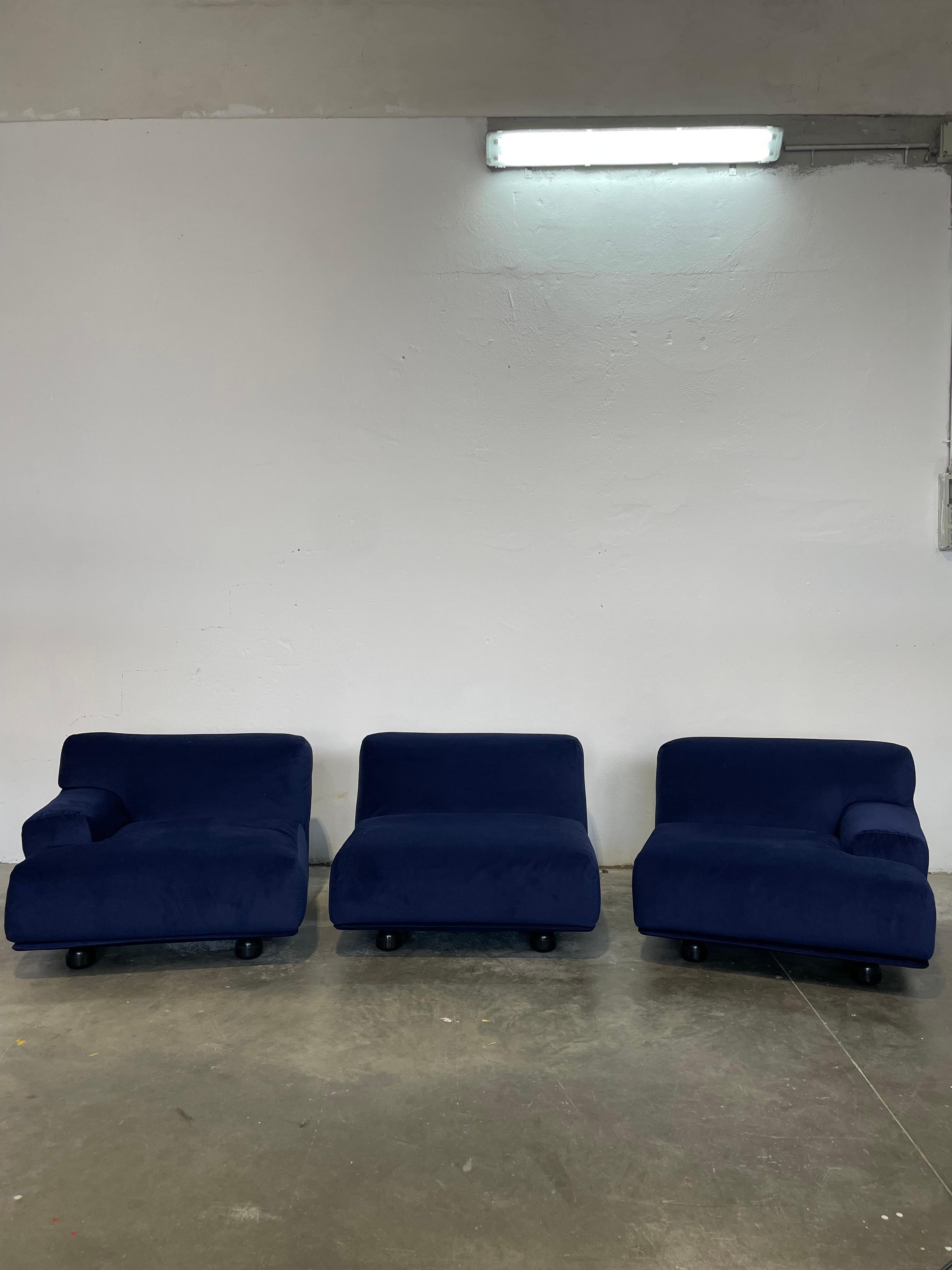 Italiano Set di 3 fiandra Cassina Vico Magistretti in vendita