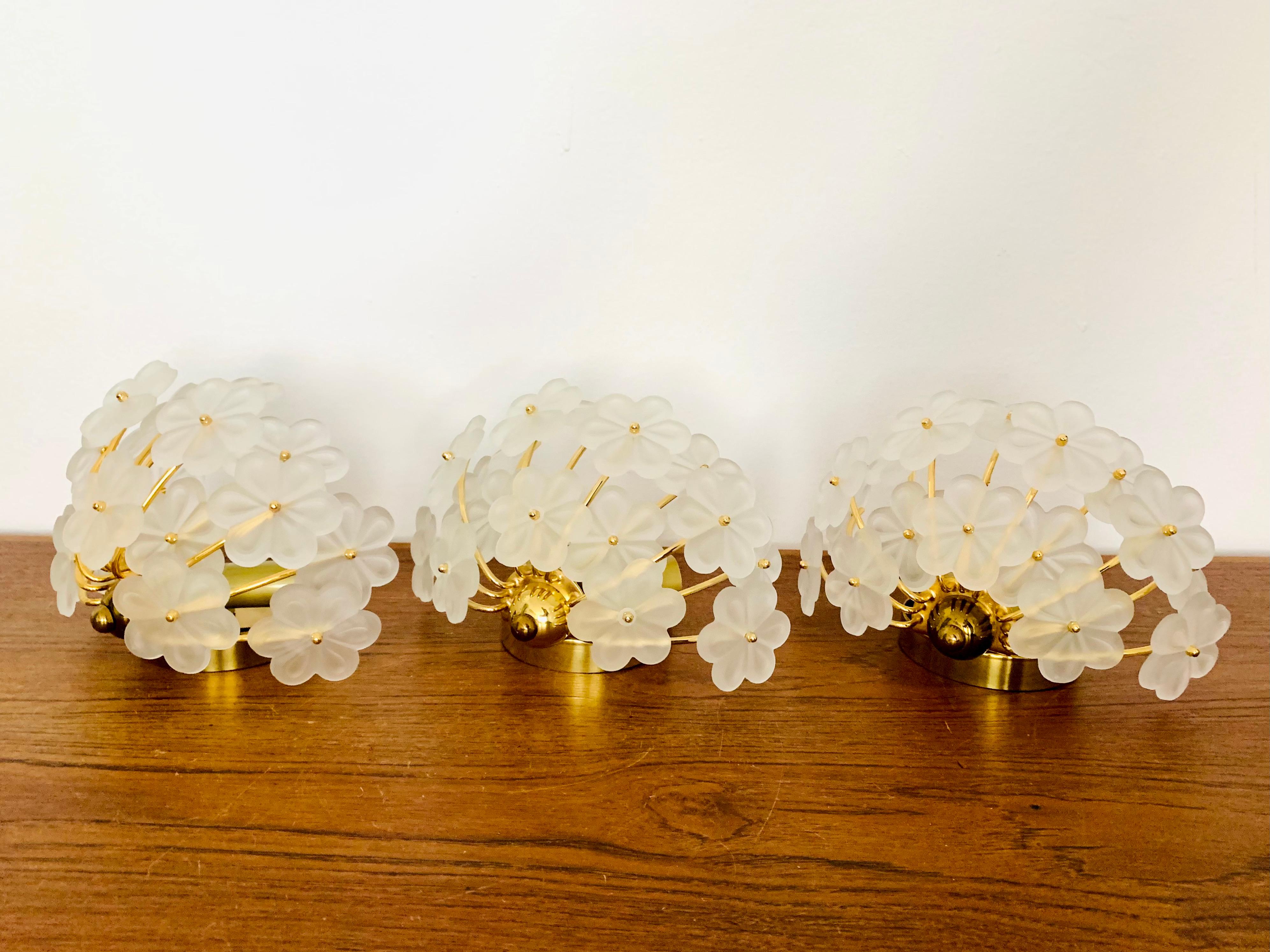 Set of 3 Floral Crystal Glass Wall Lamps by Ernst Palme  For Sale 8