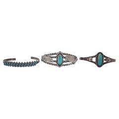 Ensemble de 3 bracelets de manchettes Bell Trading Post en argent sterling de l'époque Fred Harvey n° 16437