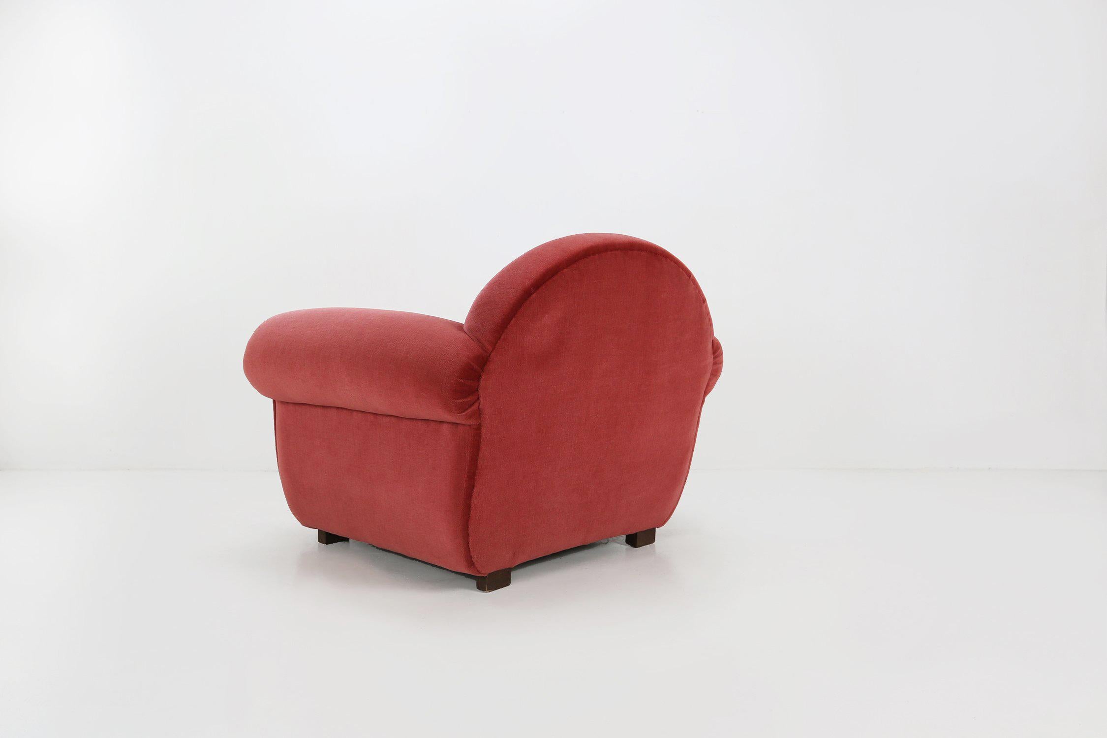 Ensemble de 3 fauteuils Art Déco français tapissés de velours rouge, années 1930 en vente 6