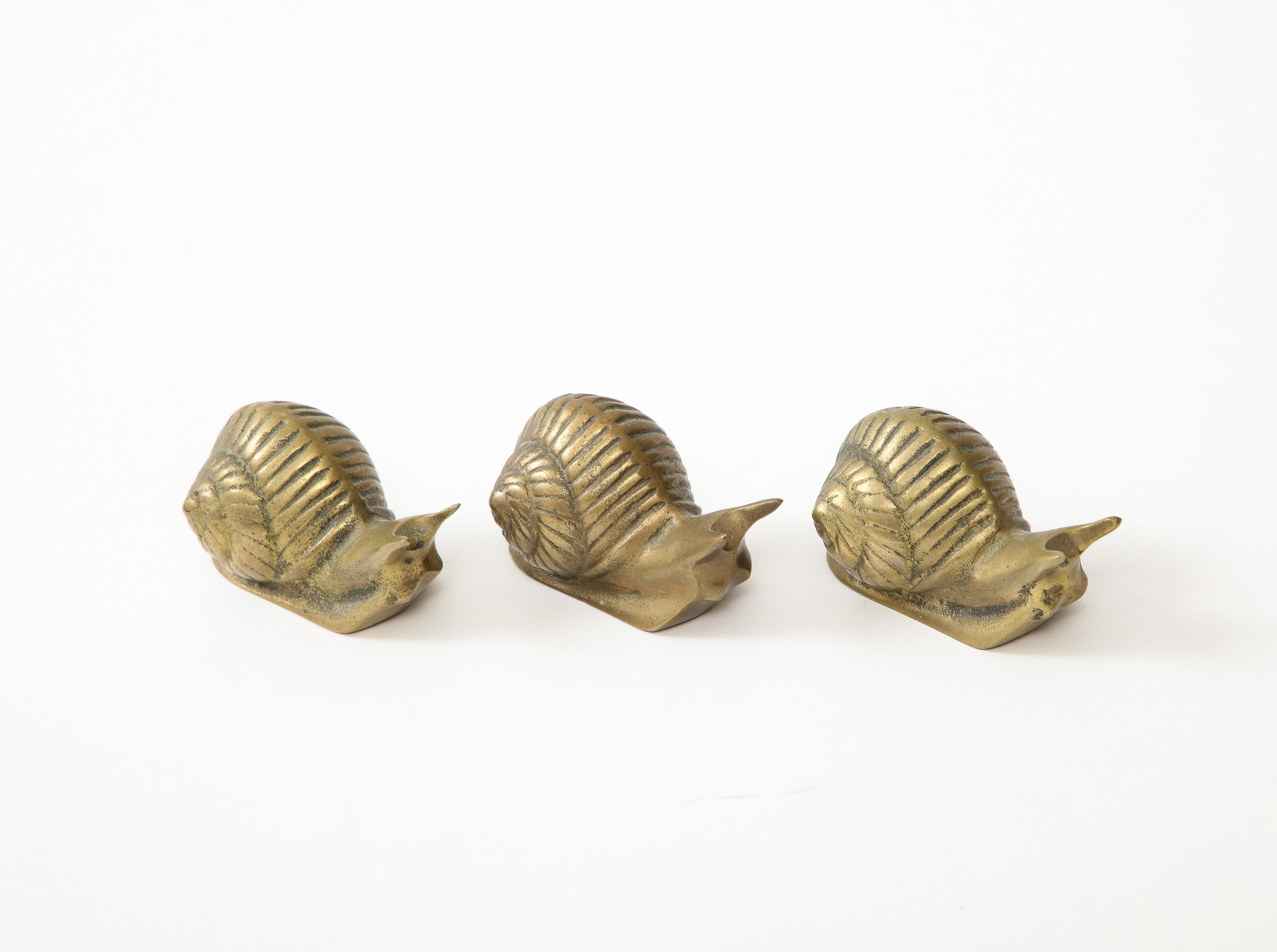 Français Ensemble de 3 escargots en bronze français en vente