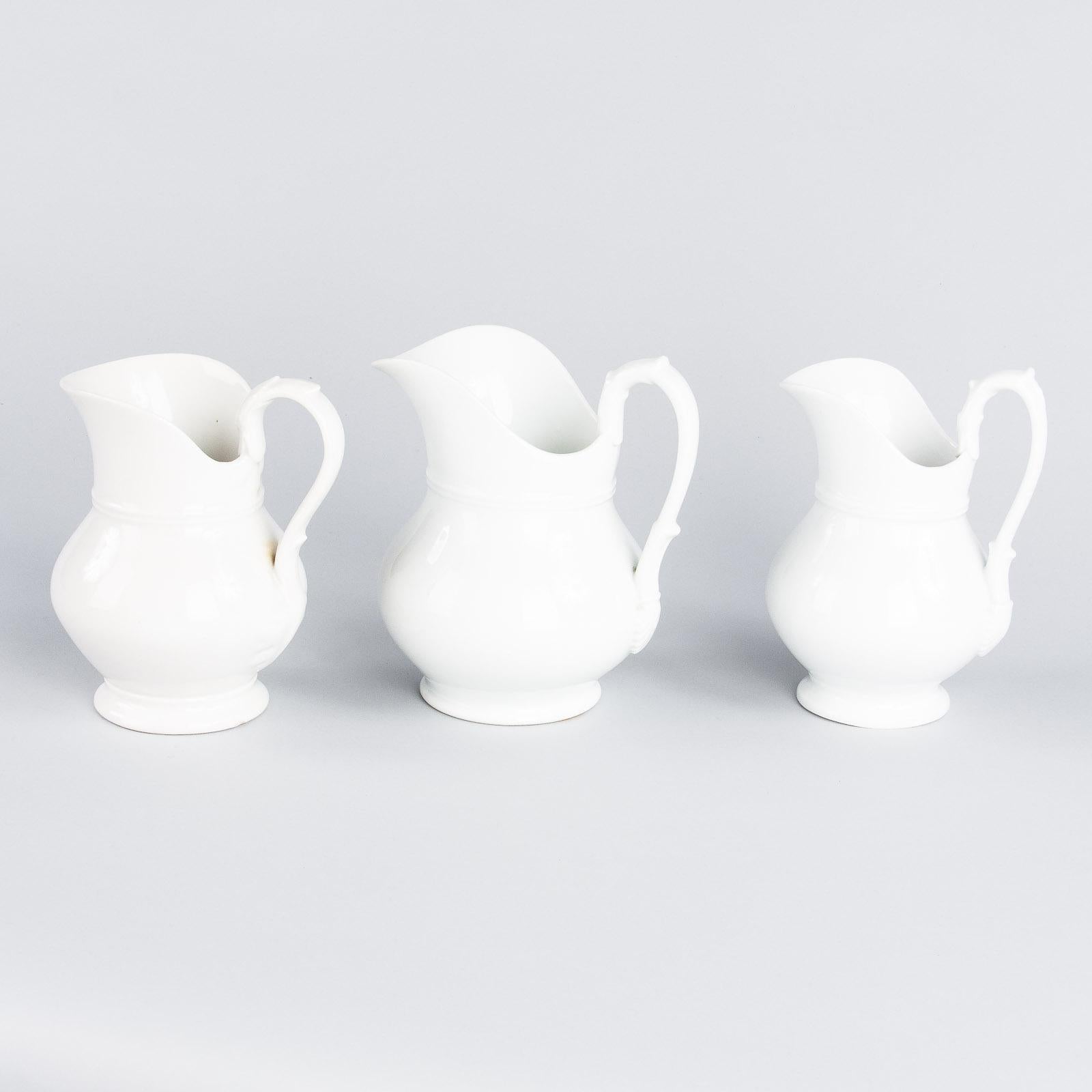 Set of 3 French Midcentury White Ceramic Pitchers In Good Condition In Austin, TX