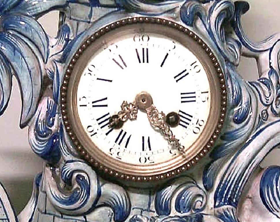 Set of 3 French Victorian Porcelain Lion Clock Set For Sale 2