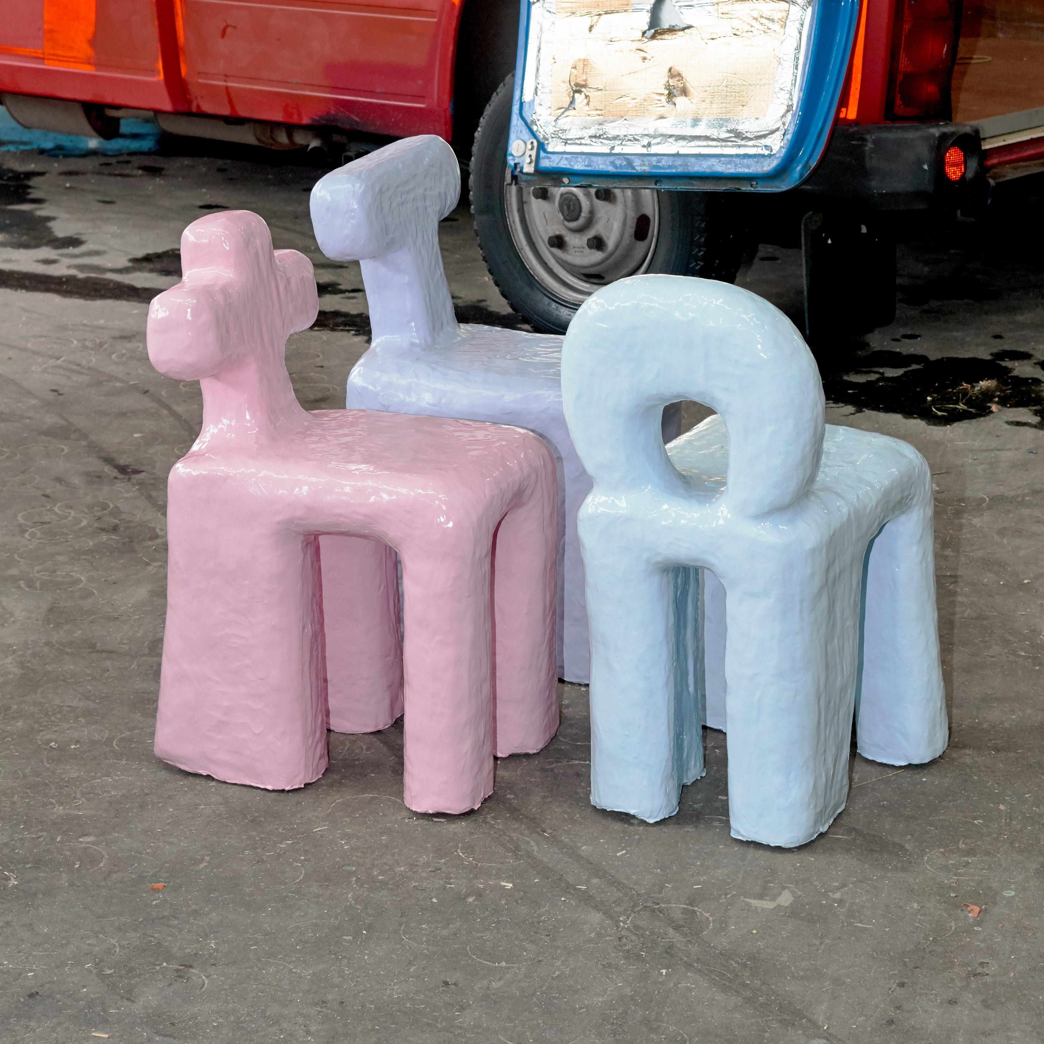 Set of 3 funky stools made in 467 Minutes by Minute Manufacturing
Dimensions: 42 x 42 x 56 cm
Materials: Waste materials
Such as cardboard tubes, plastic boxes, leather, clay

Minute Manufacturing is a production system that makes objects by