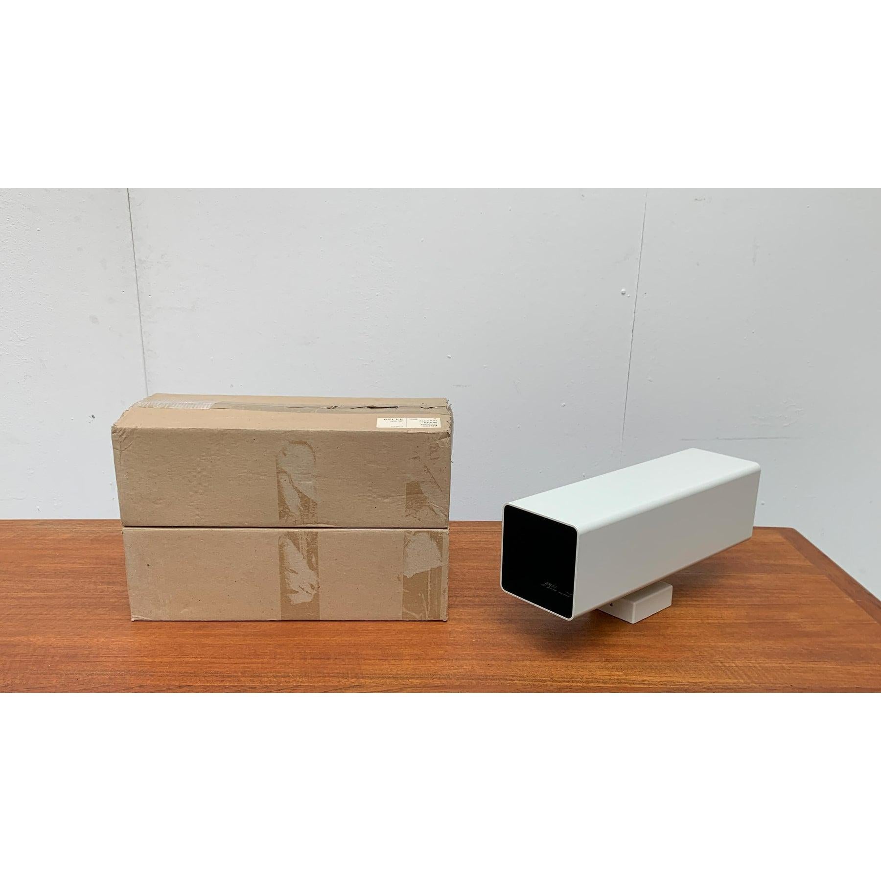 Juego de 3 lámparas de pared minimalistas alemanas de Erco, años 70 en venta 1
