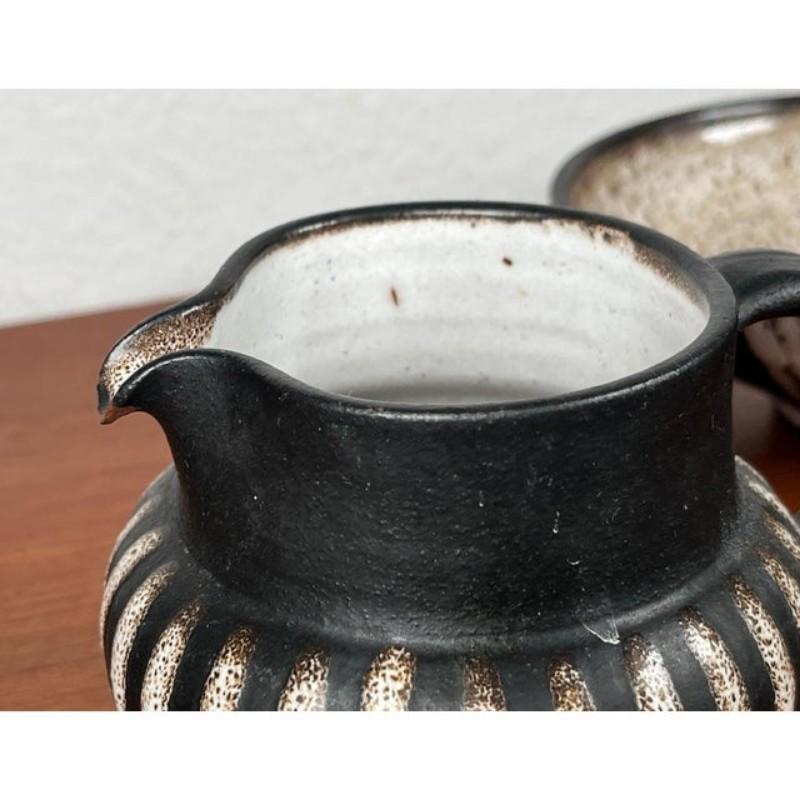 Juego de 3 cuencos, jarras y tazas pequeñas de Studio Pottery alemán de Monika Maetzel, años 60 en venta 6