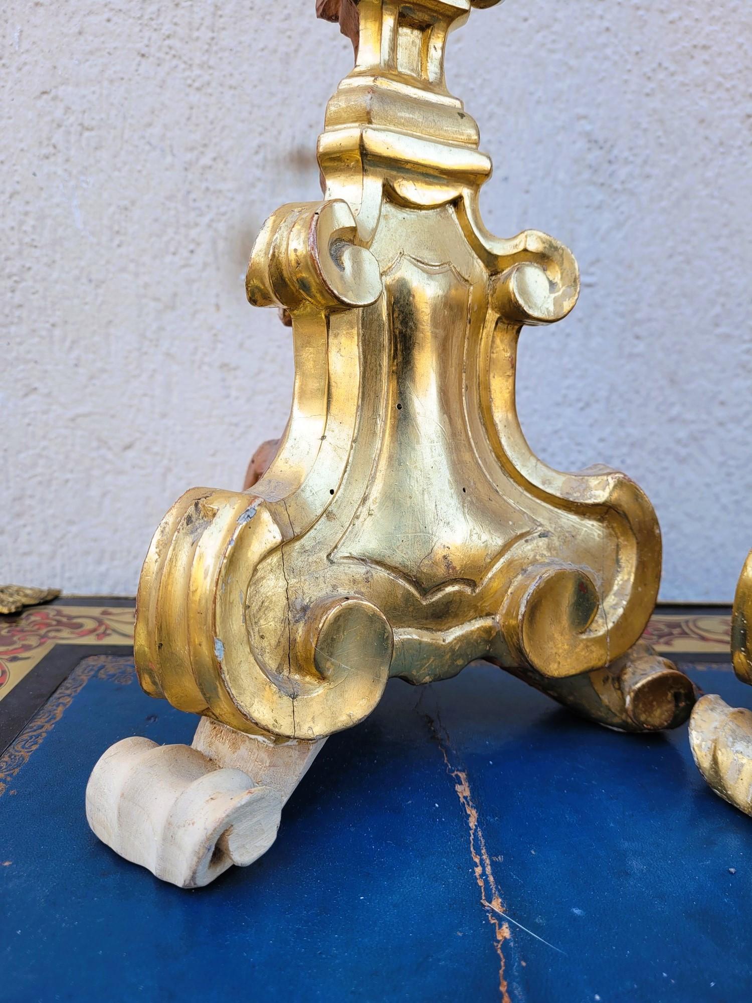 Bois Ensemble de 3 chandeliers en bois doré, 19ème siècle en vente