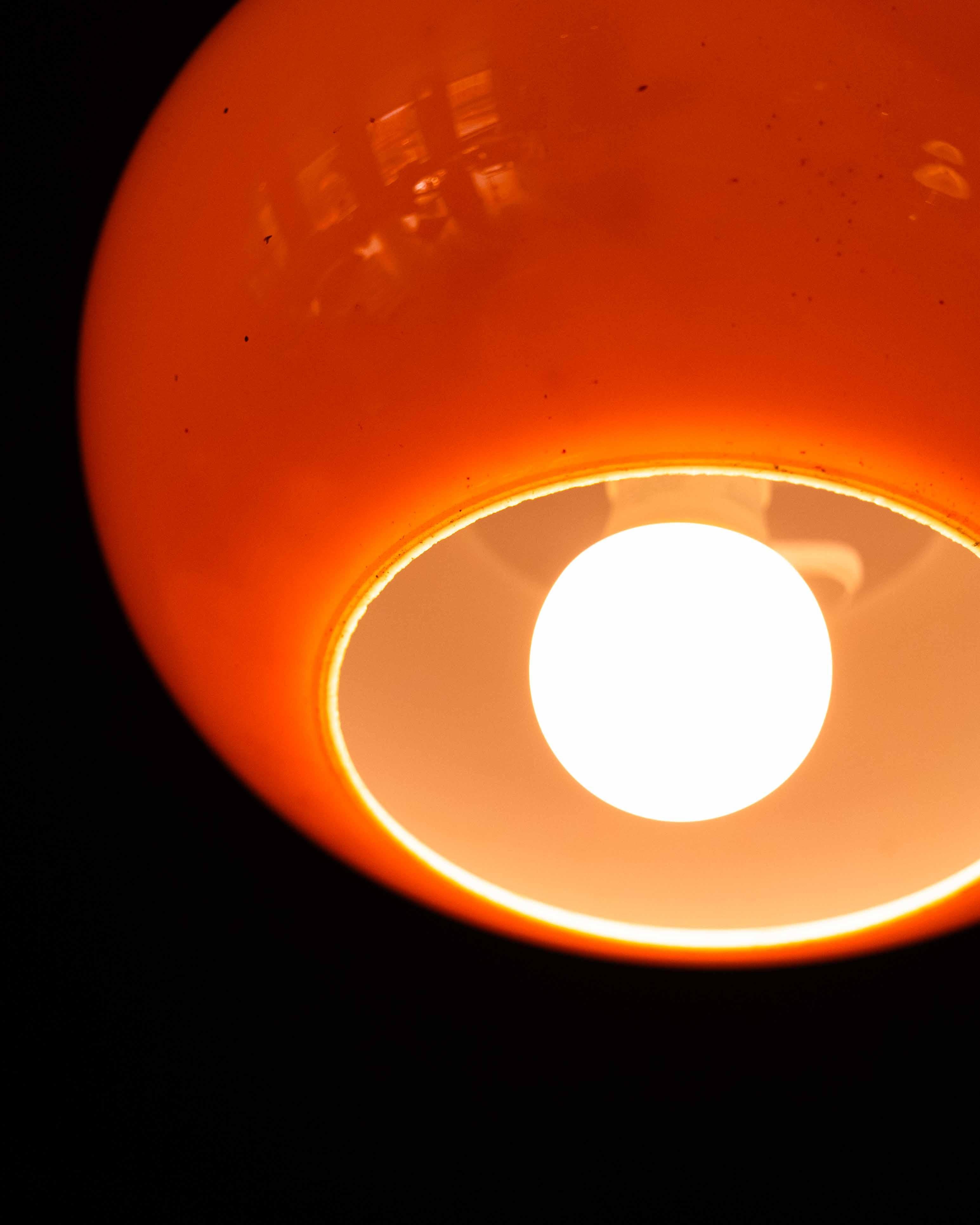 Set of 3 Glass Pendant Lights In Good Condition For Sale In New York, NY