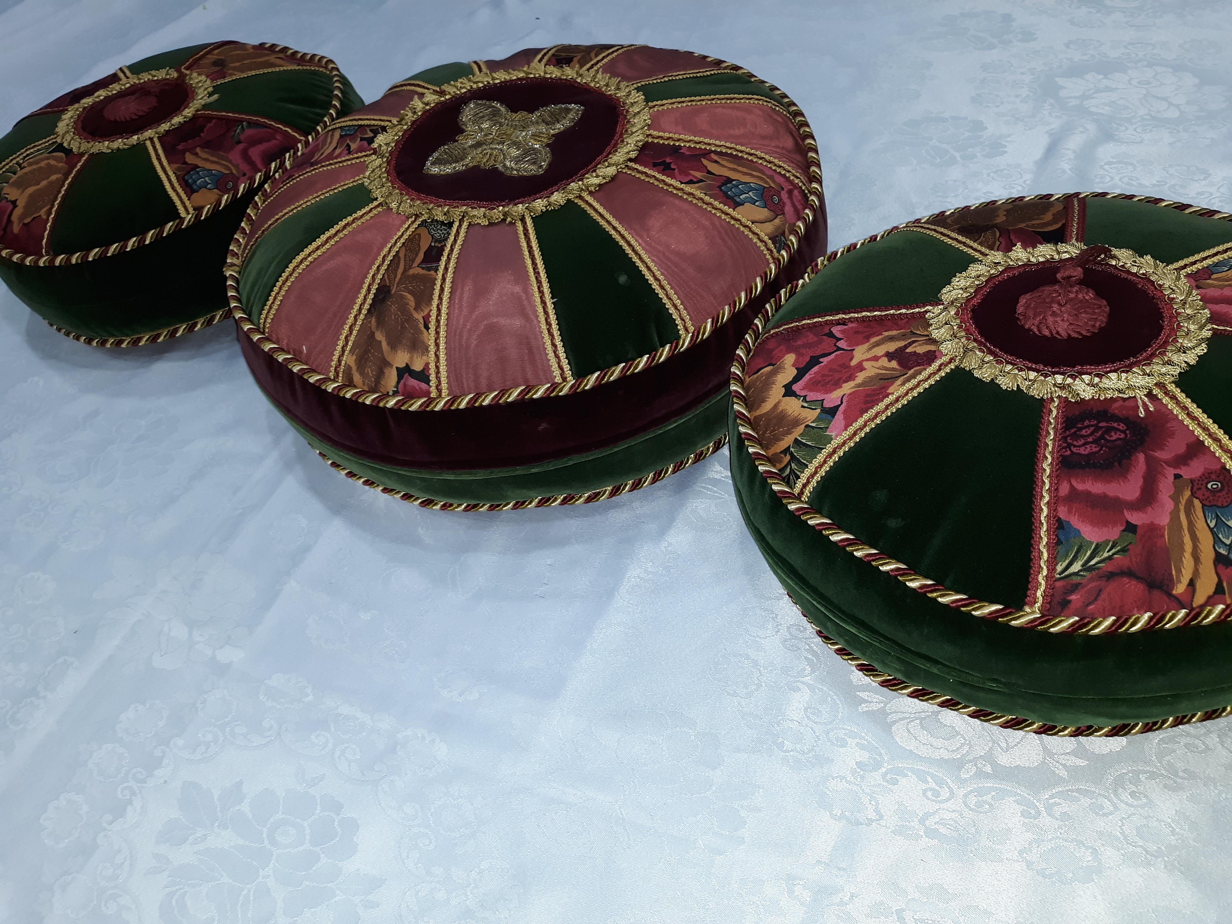 Hand-Carved Set of 3 Gold Thread Antique Embroidered Cushions Est. 1900 Green & Red Velvet For Sale