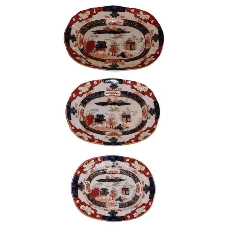 Set of 3 Graduated Mason's Platters in the Oriental Taste, England, Circa:1825 For Sale