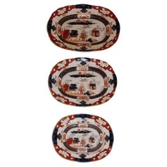 Set of 3 Graduated Mason's Platters in the Oriental Taste, England, Circa:1825