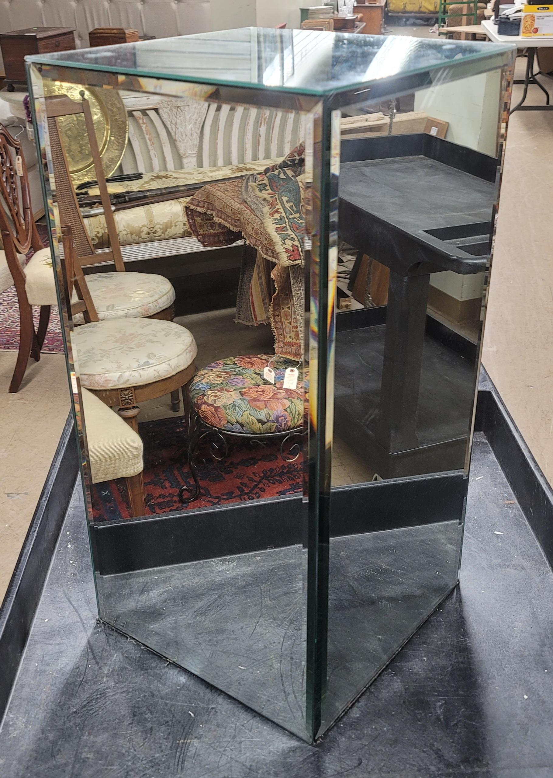 Other Set of 3 Graduated Modernist Beveled Glass Mirrored Pedestals For Sale