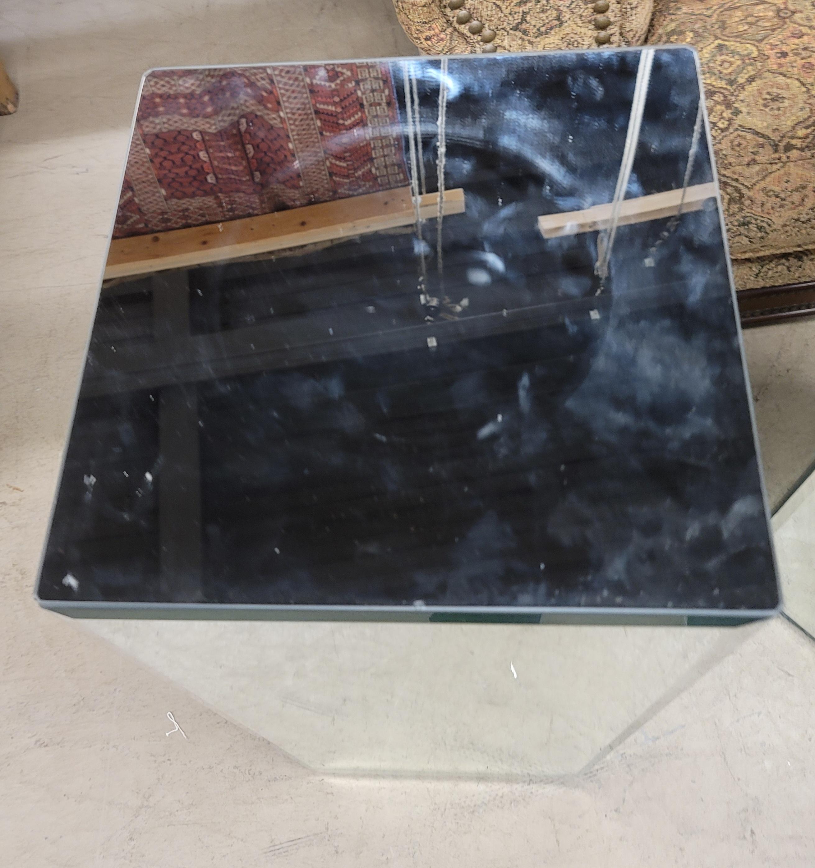 Set of 3 Graduated Modernist Beveled Glass Mirrored Pedestals For Sale 2