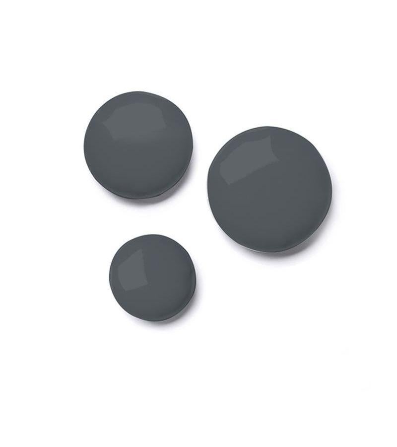 Set of 3 Graphite Pin wall decor by Zieta
Dimensions: Diameter 10, 12, 14 cm
Material: Carbon steel.
Finish: Powder-coated.
Available in colors: Beige Grey, Graphite, Grey Blue, Stainless Steel, Moss Green, Umbra Grey, Water Blue and, White Matt.