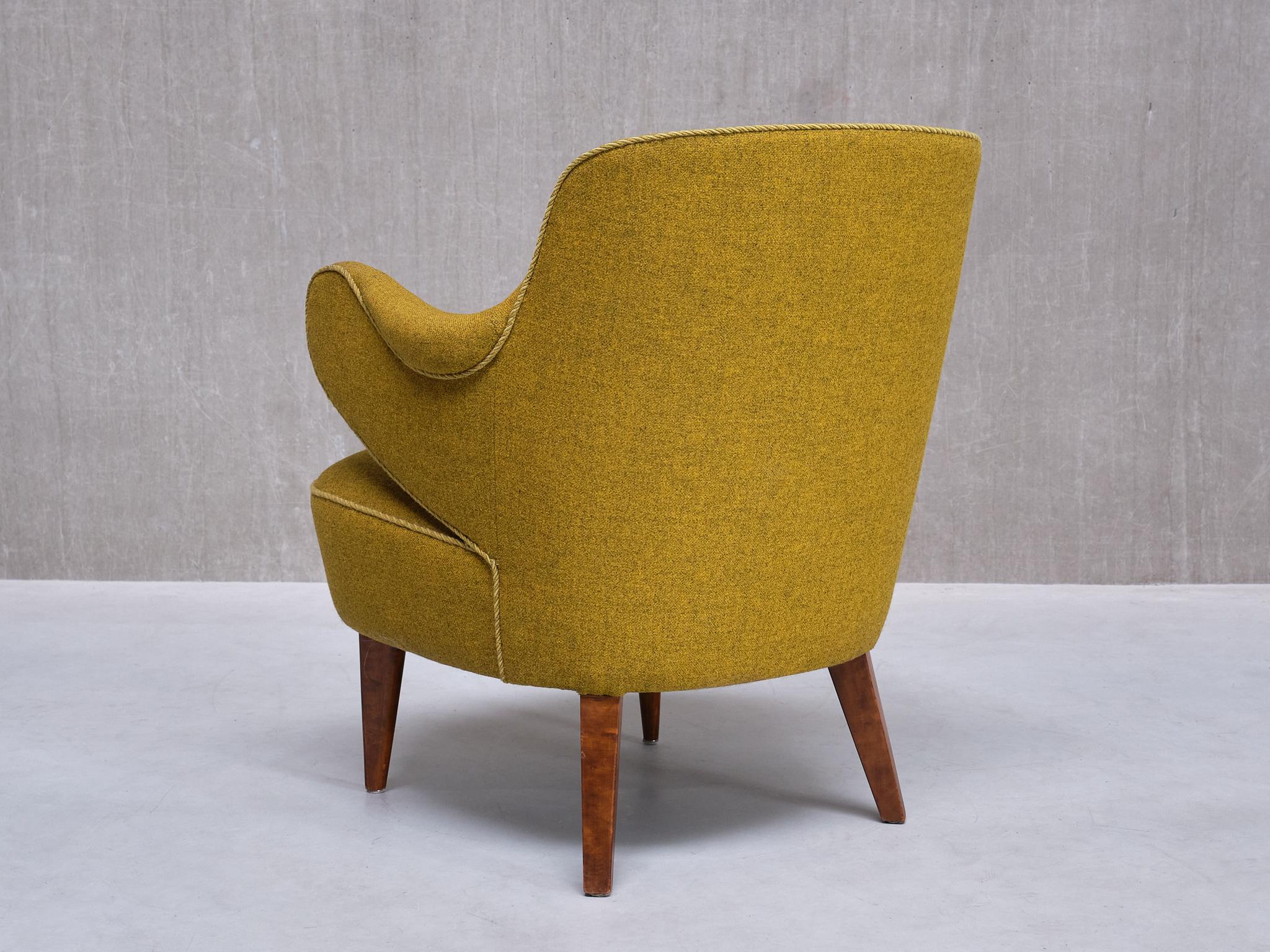 Set of 3 Gustaf Axel Berg Attributed Armchairs, Birch and Chartreuse Wool, 1940s For Sale 7
