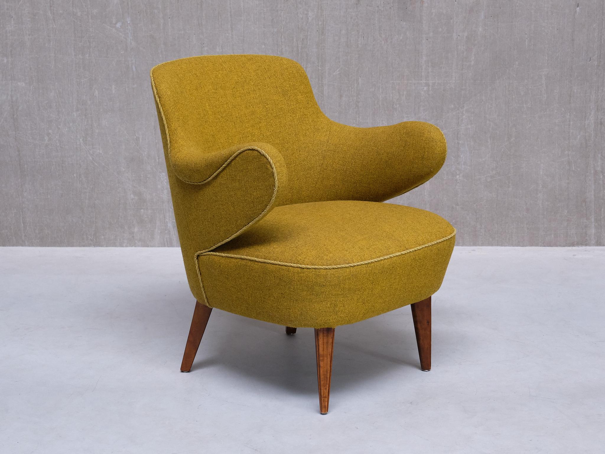 Set of 3 Gustaf Axel Berg Attributed Armchairs, Birch and Chartreuse Wool, 1940s In Good Condition For Sale In The Hague, NL