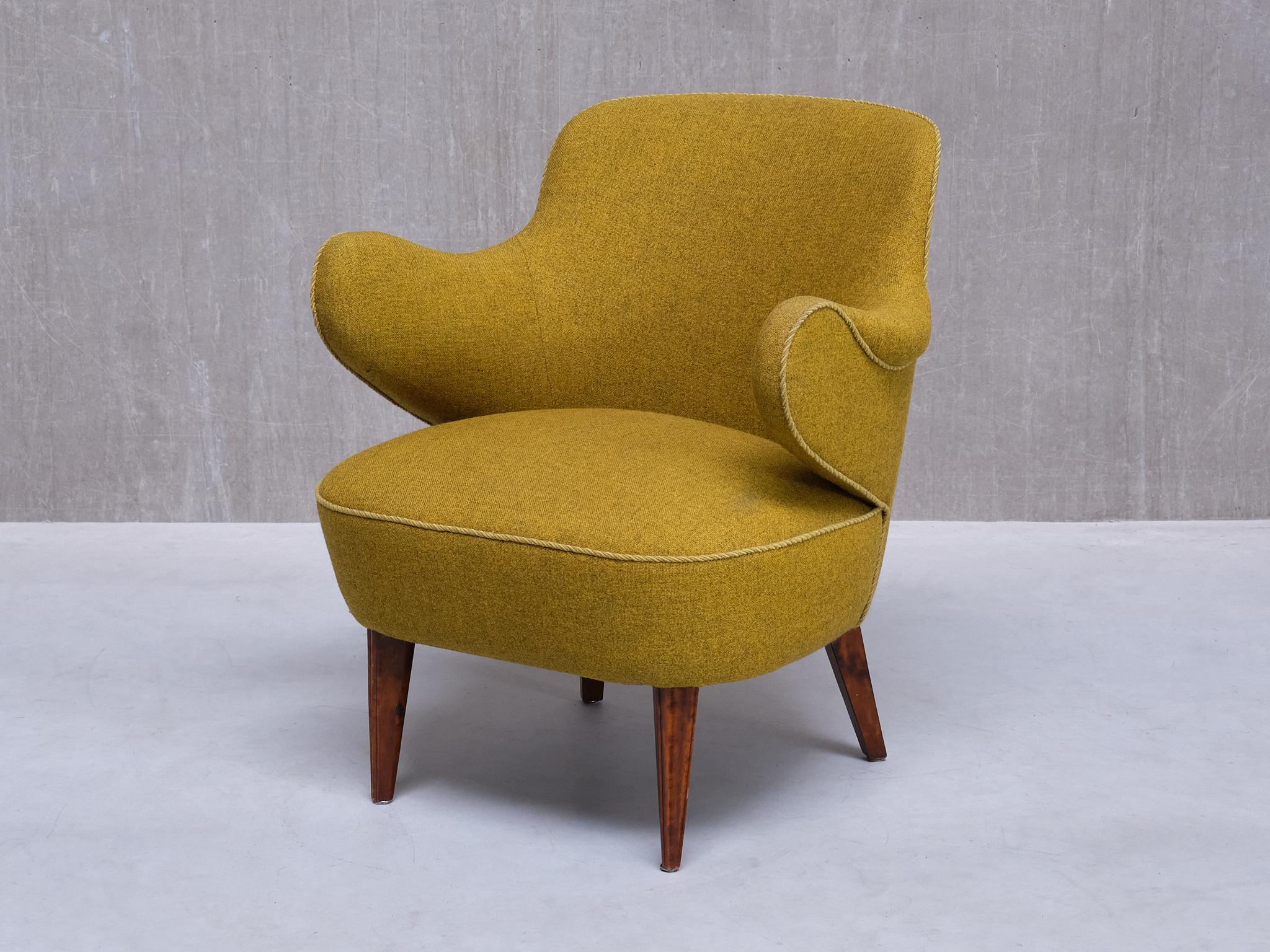 Mid-20th Century Set of 3 Gustaf Axel Berg Attributed Armchairs, Birch and Chartreuse Wool, 1940s For Sale