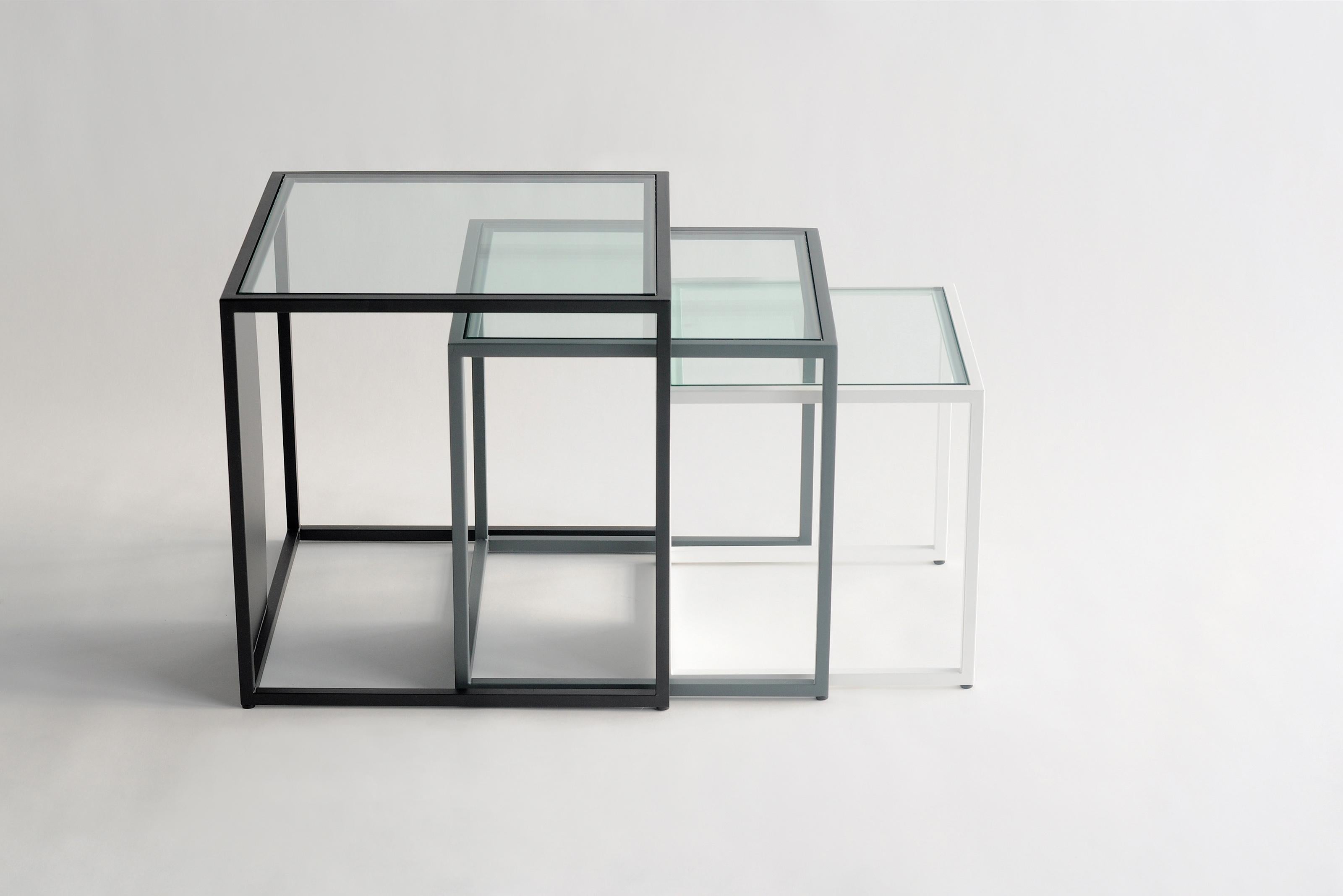 Set Of 3 Half & Half Nesting Tables by Phase Design In New Condition For Sale In Geneve, CH