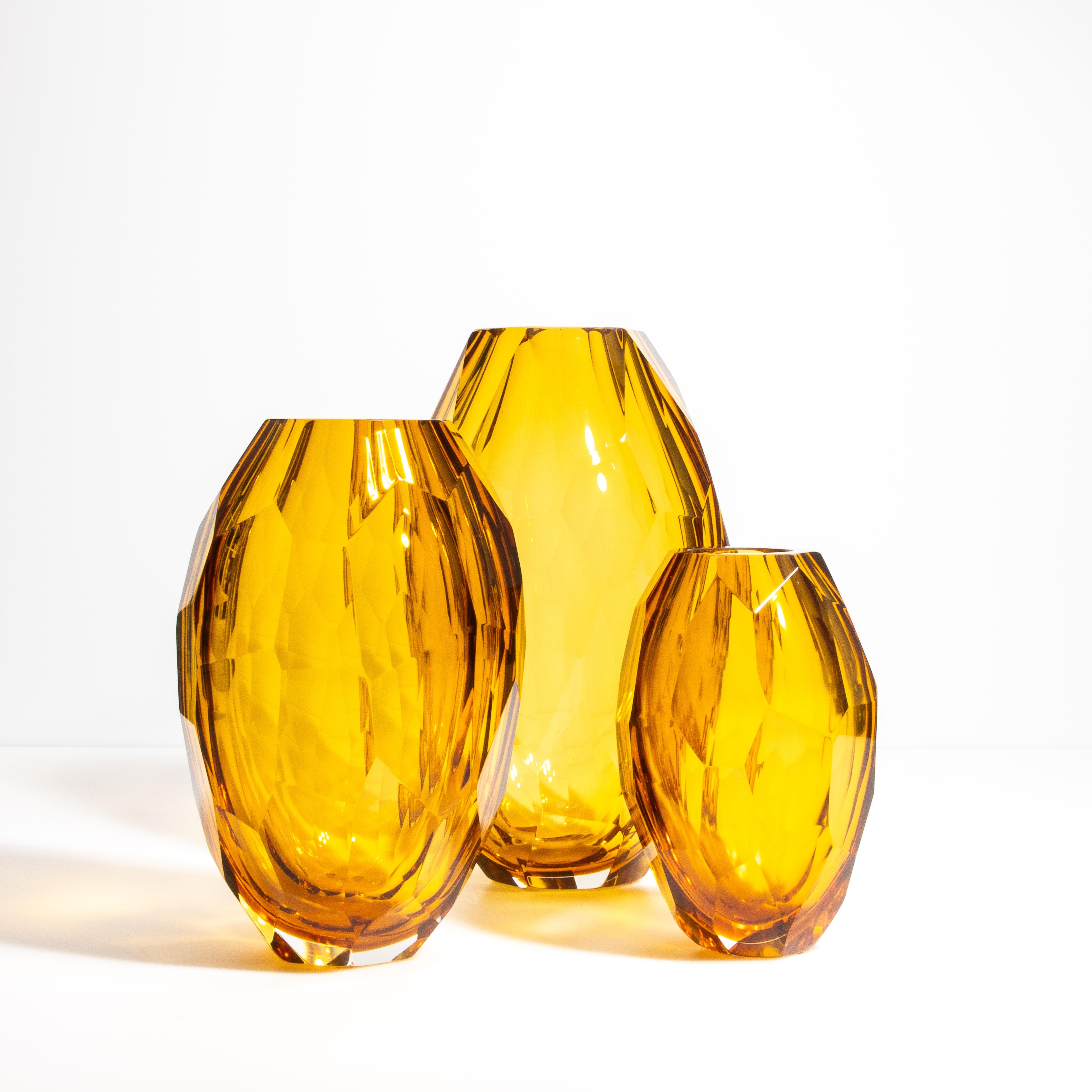 Set of 3 Hand Blown Murano Faceted Vases in Amber In New Condition For Sale In West Hollywood, CA