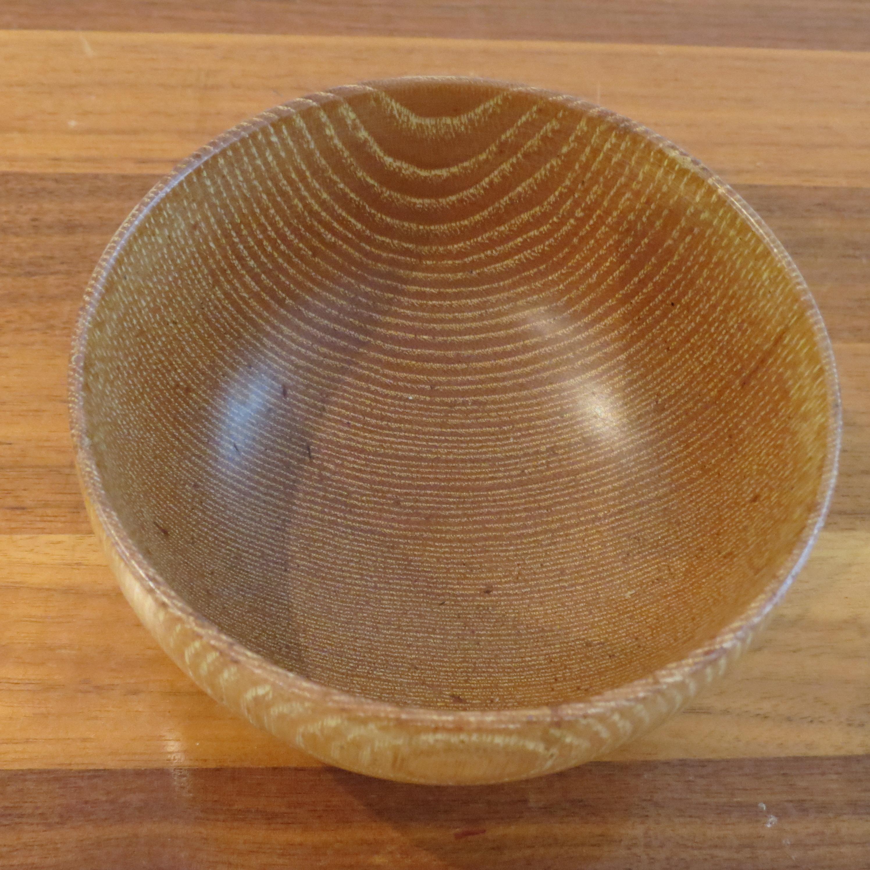 Juego de 3 ceniceros de madera de los años 70 fabricados a mano en venta 1