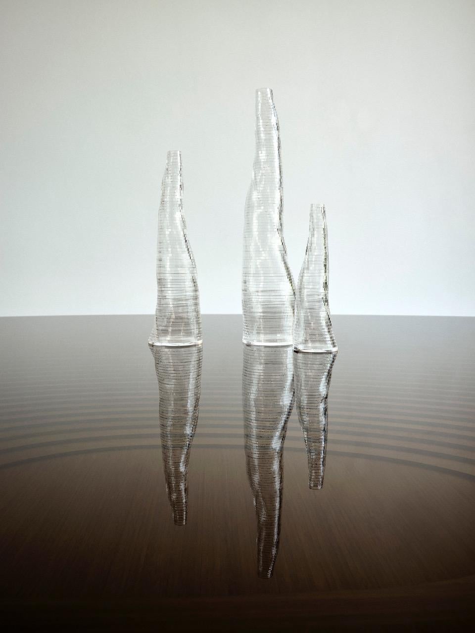 Set of 3 Handmade Stratum Tempus Anthracite Acrylic Vase by Daan De Wit For Sale 1