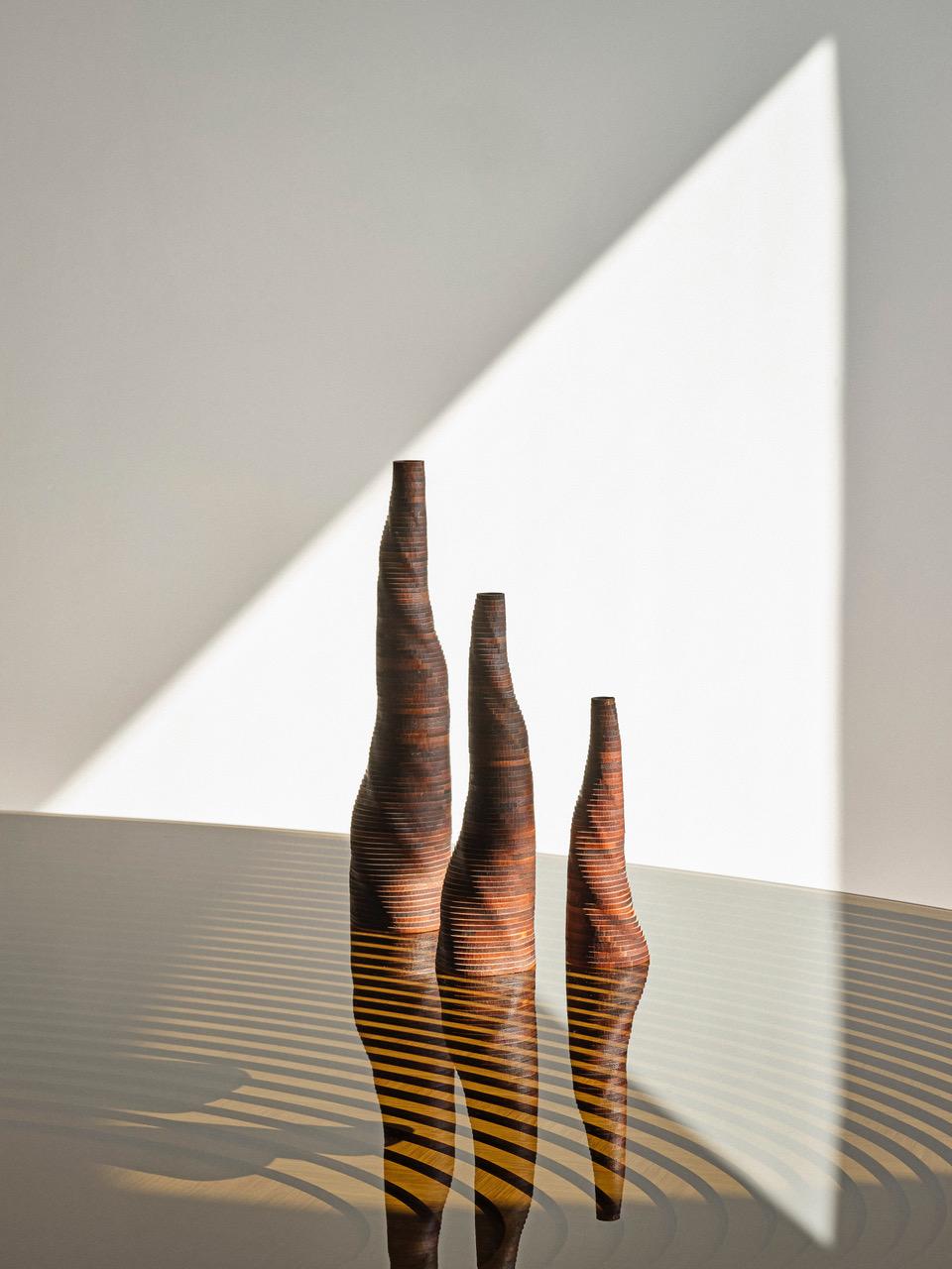 Set von 3 handgefertigten Stratum Tempus-Vasen aus gebranntem Bambus von Daan De Wit (Postmoderne) im Angebot