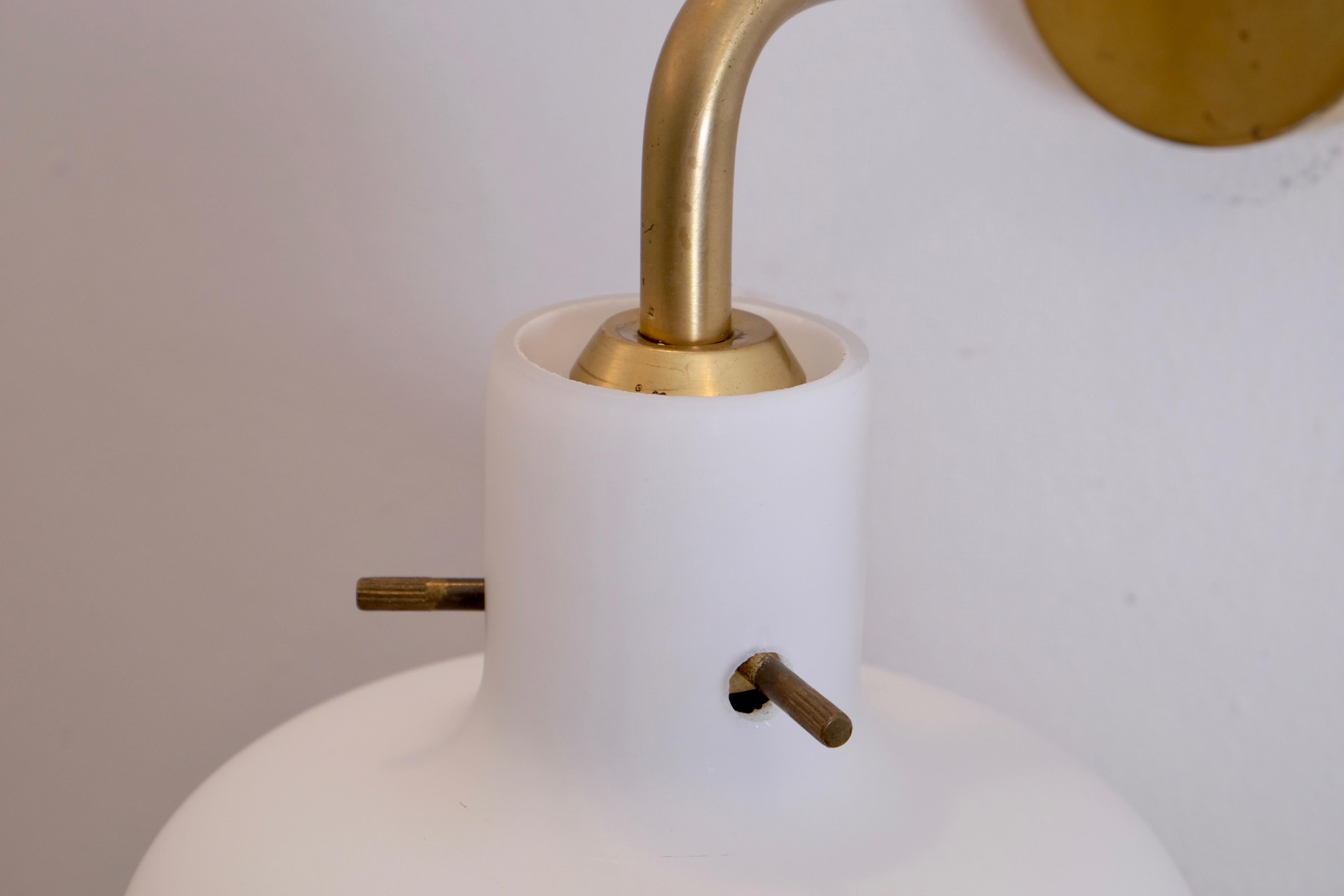 Hans Bergström Wall Lamp Model 407, 1950s In Good Condition For Sale In Stockholm, SE