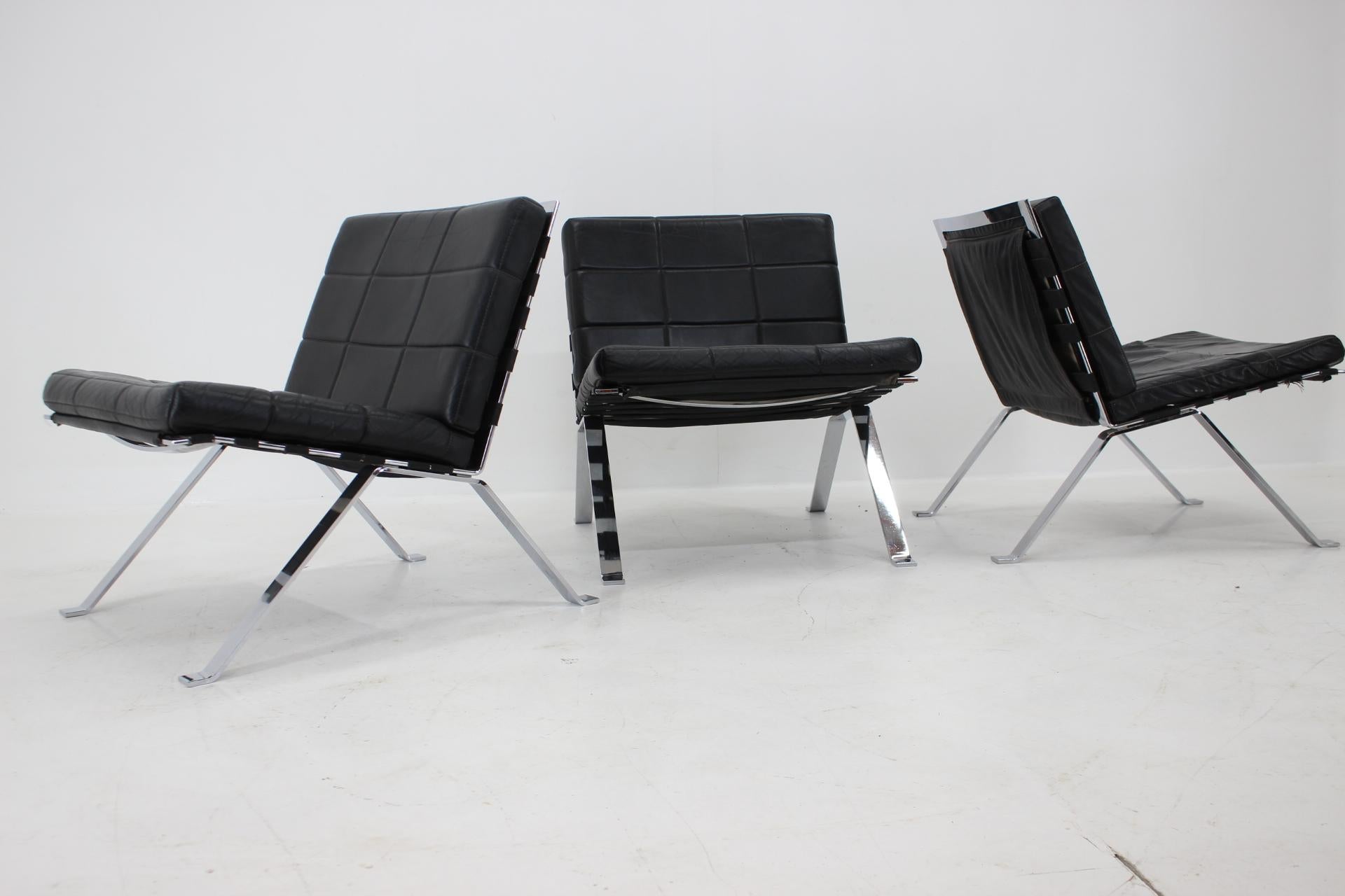 Set of 3 Hans Eichenberger, Girsberger Leather Lounge Chairs, Switzerland 1966 In Good Condition For Sale In Praha, CZ