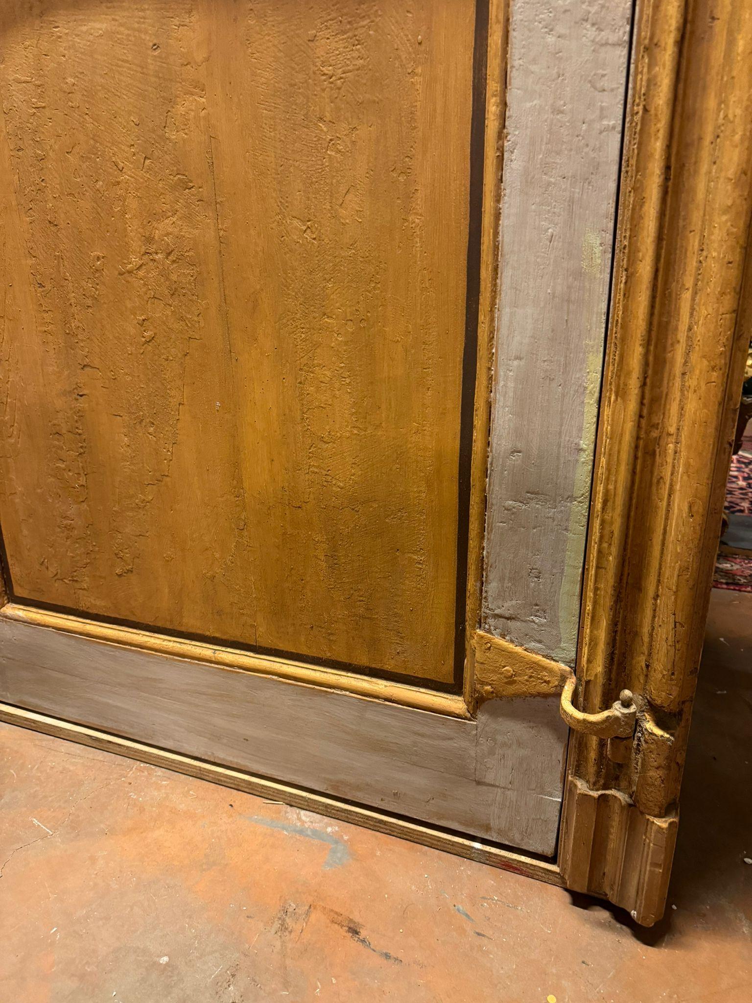 set of 3 internal doors in lacquered wood with frame, Italy For Sale 1