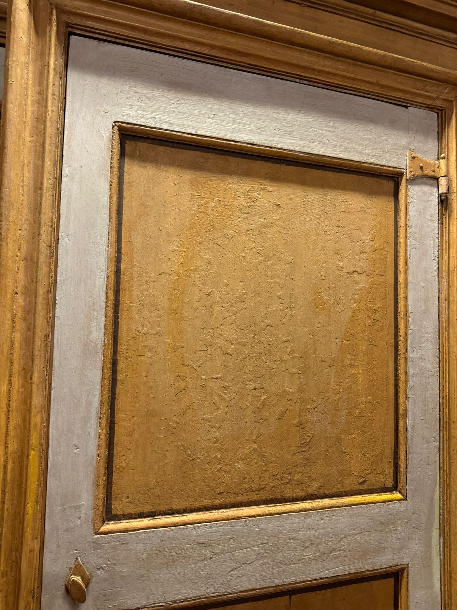 set of 3 internal doors in lacquered wood with frame, Italy For Sale 2