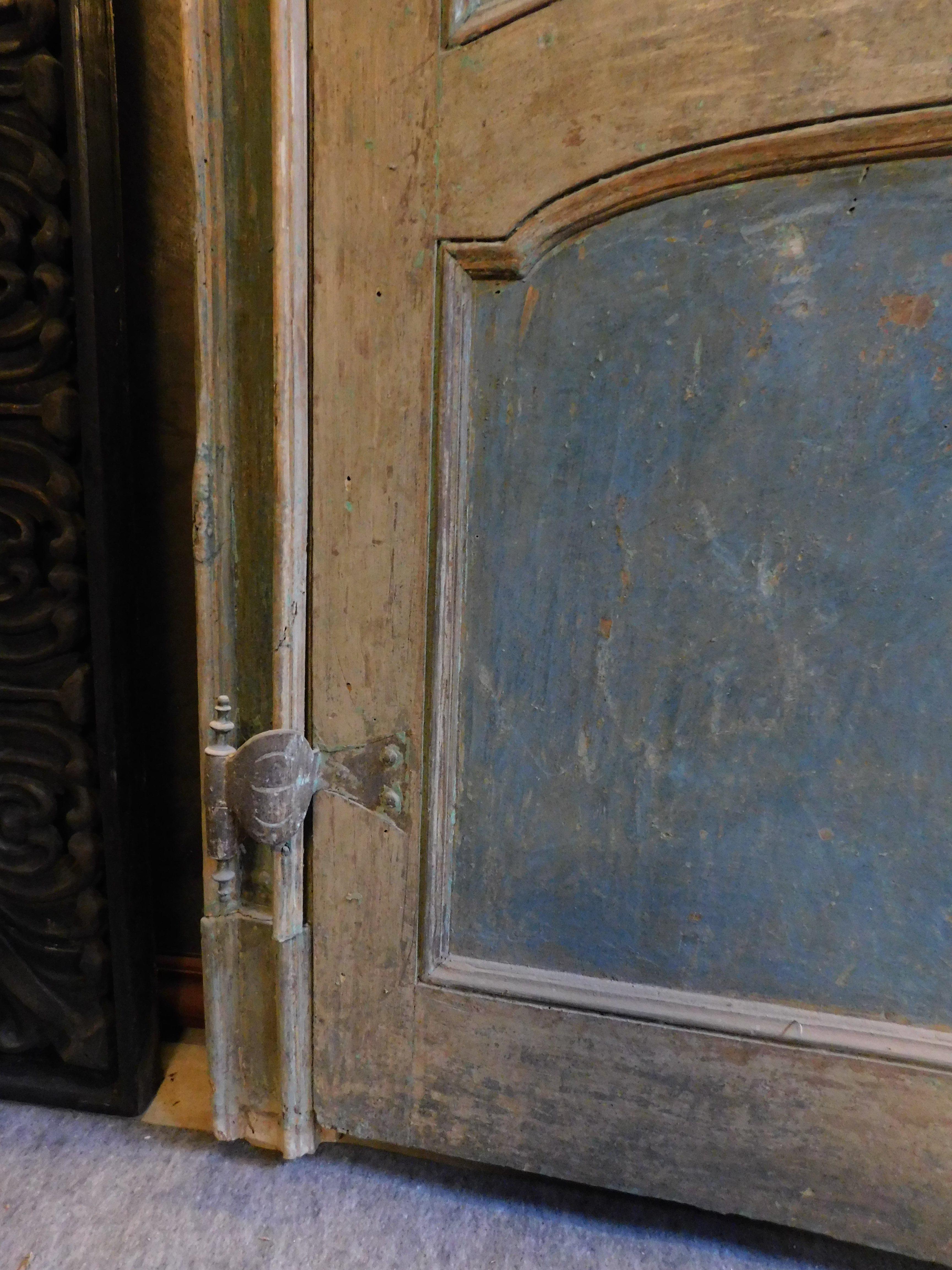 set of 3 internal doors, lacquered and similar, complete with frame, Italy In Good Condition For Sale In Cuneo, Italy (CN)