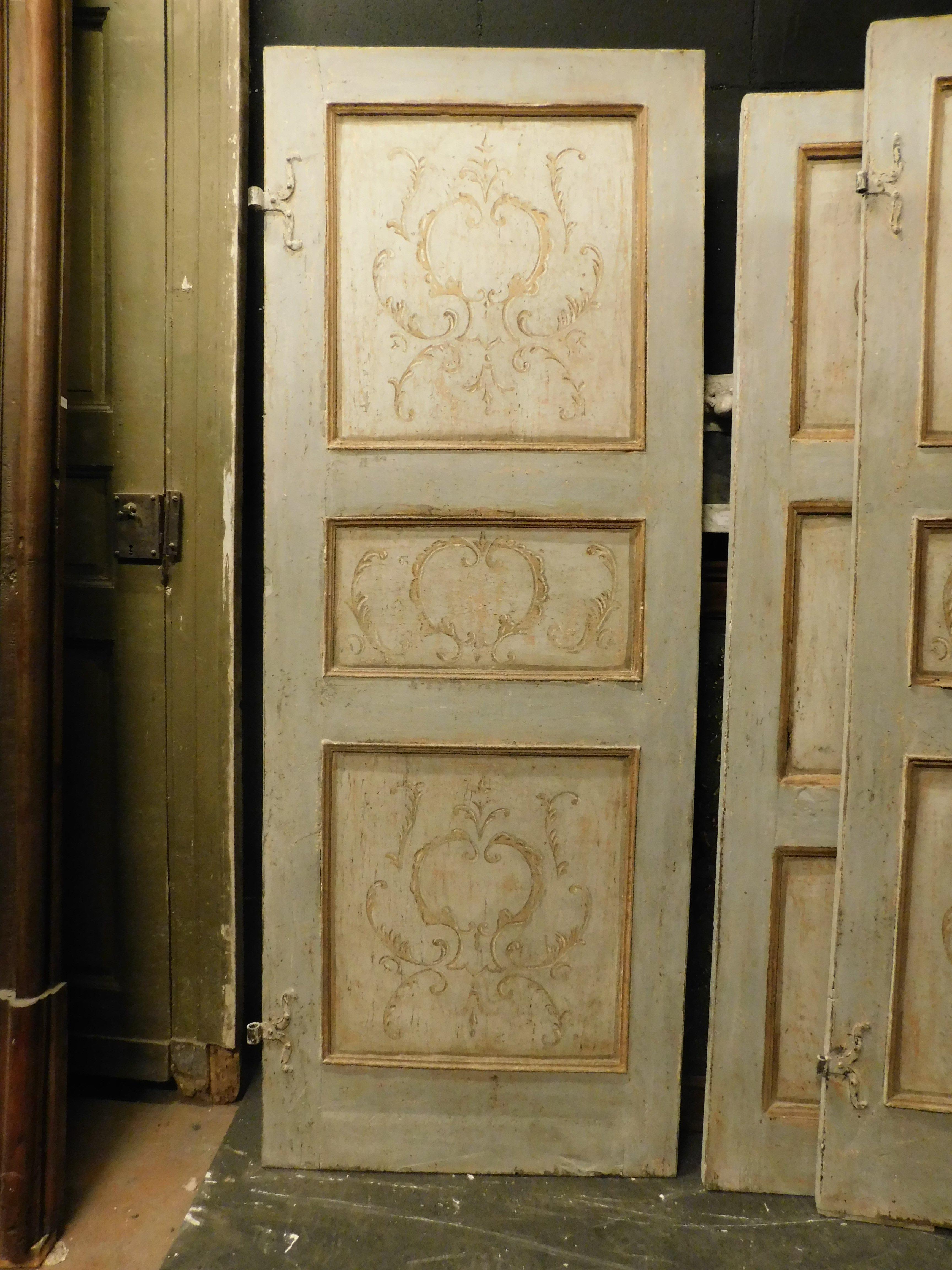 Ensemble de 3 portes intérieures laquées avec des panneaux richement peints à l'avant/arrière en vente 1