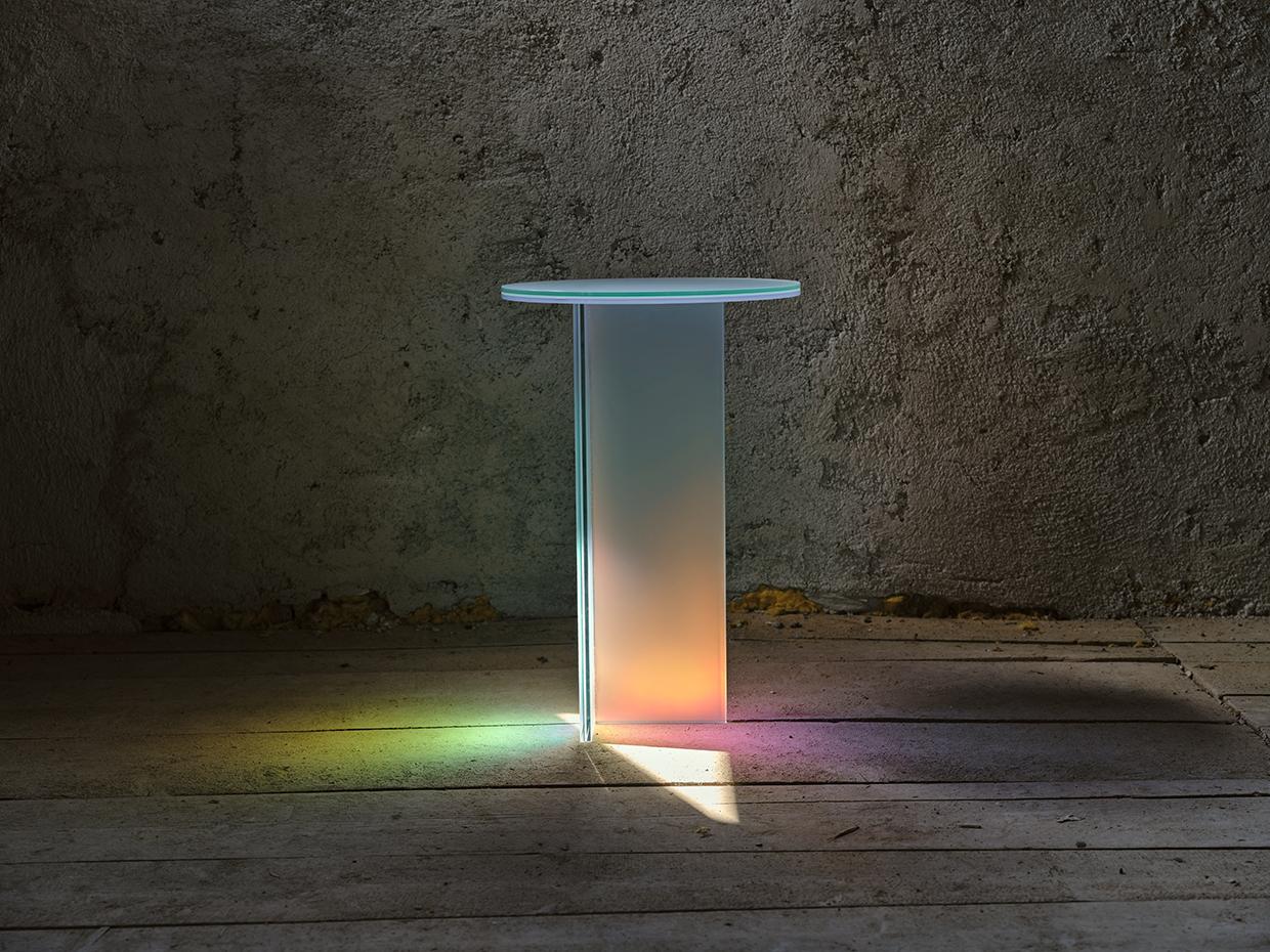Slovenian Set of 3 Isola Dichroic Satin Glass L, H and T Side Tables by Brajak Vitberg For Sale
