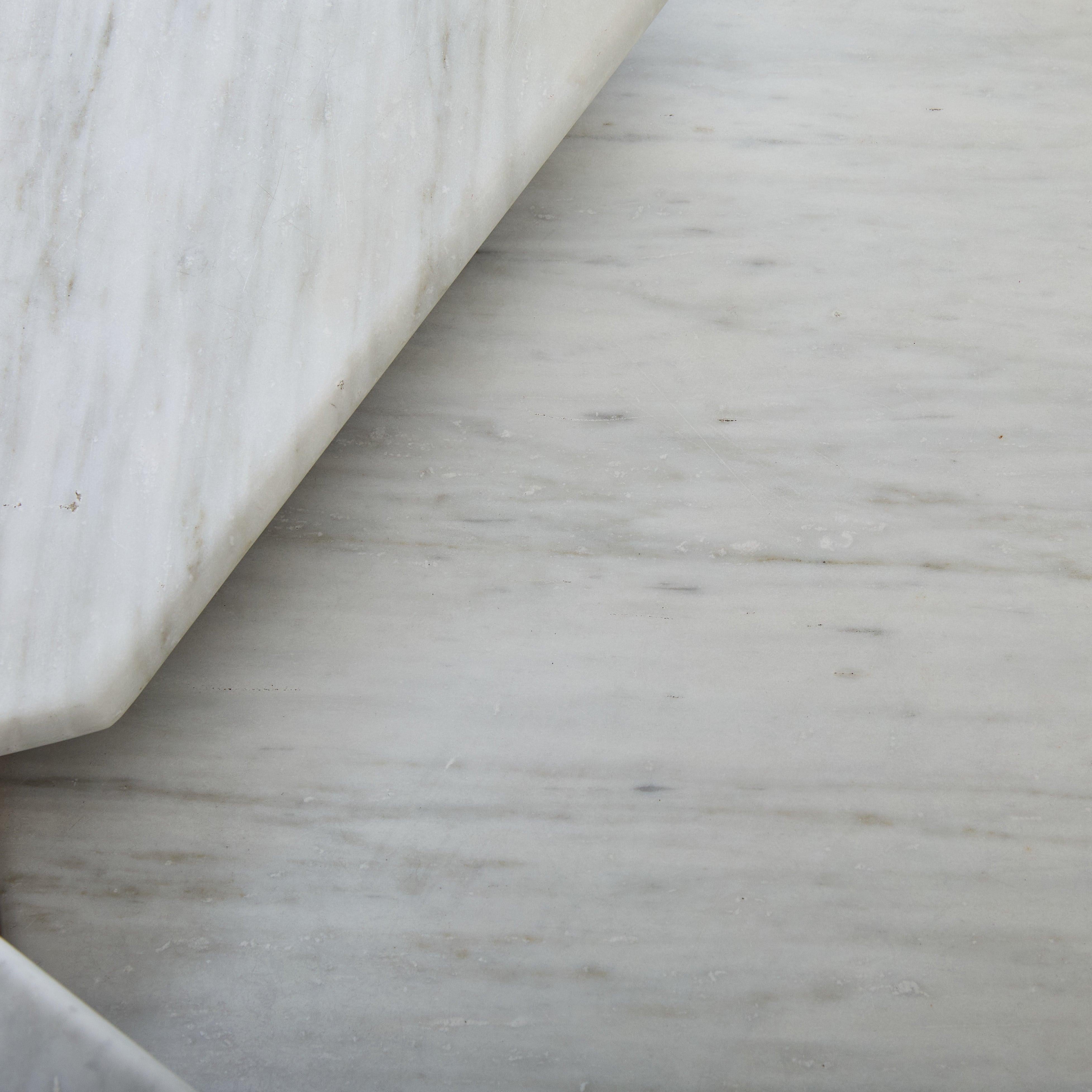 Carrara Marble Set of 3 Italian Carrera Marble Nesting Coffee or Side Tables, 1970s For Sale