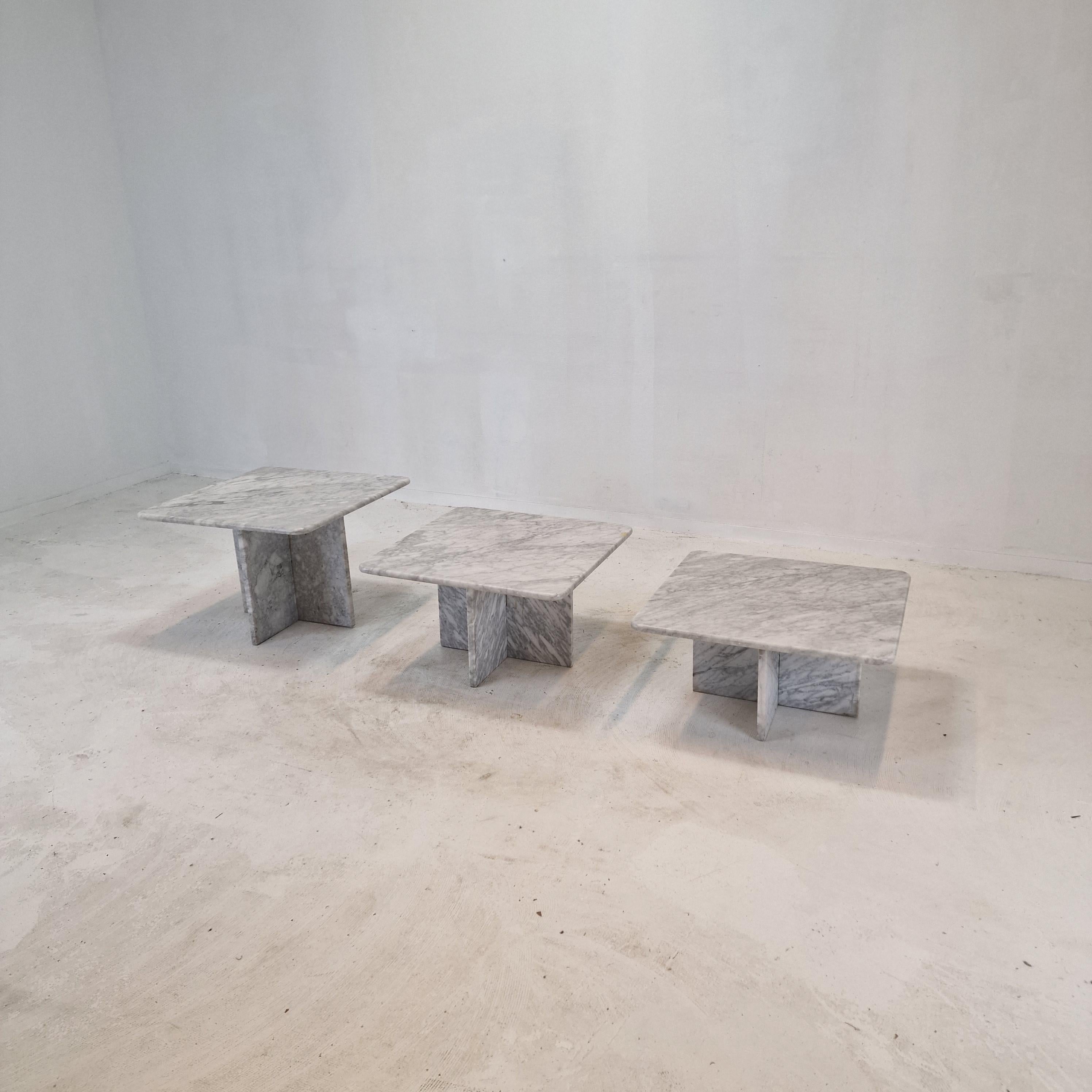 Late 20th Century Set of 3 Italian Marble Coffee or Side Tables, 1970s For Sale