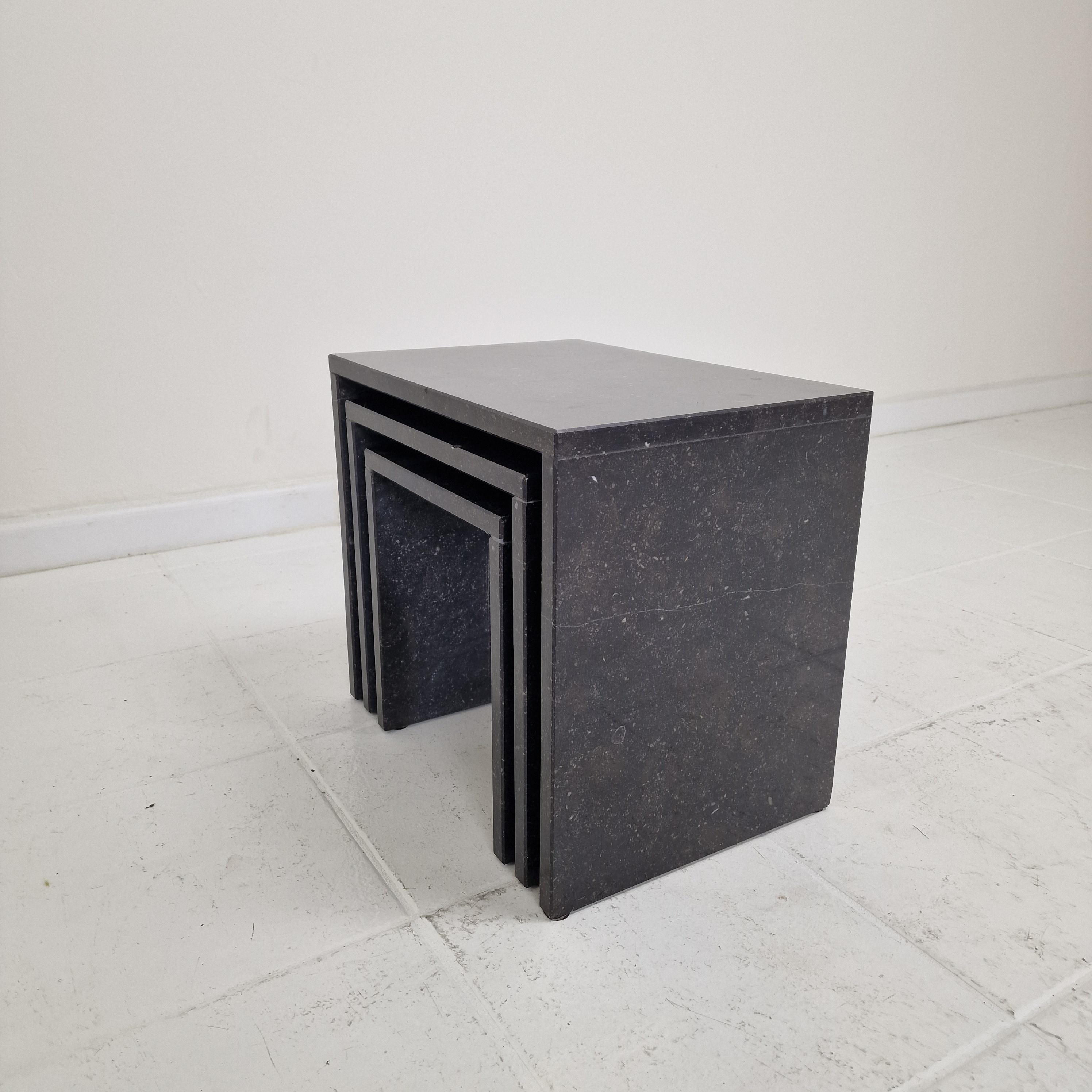 Ensemble de 3 tables gigognes en marbre italien, années 1980 en vente 3