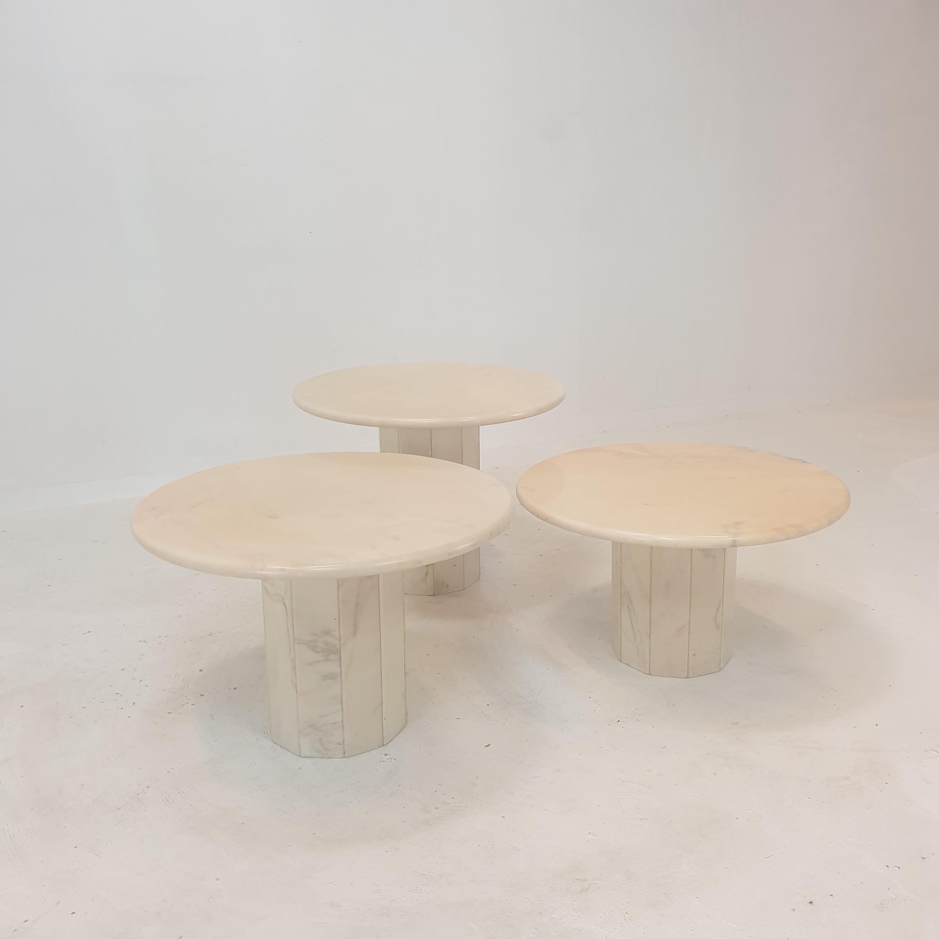 Mid-Century Modern Set of 3 Italian Marble Side Tables, 1970s For Sale