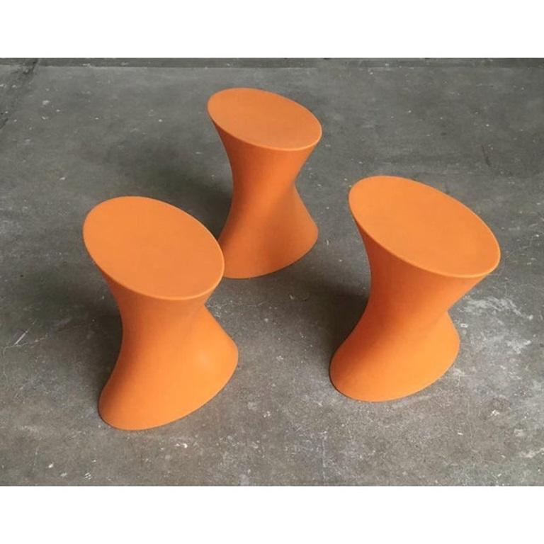 3er Set italienischer Kunststoffhocker für den Außenbereich von Marco Maran für Parri Design (20. Jahrhundert) im Angebot