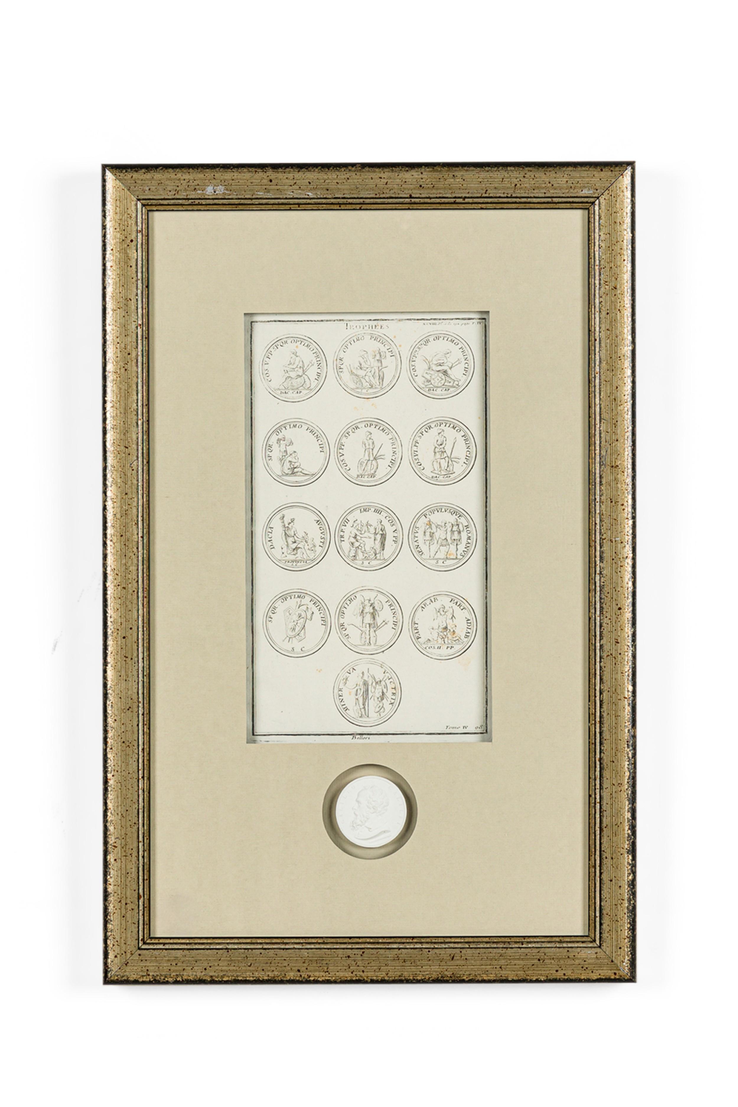 Sculpté à la main Ensemble de 3 médailles italiennes gravées de style néo-classique avec pièce de monnaie sculptée en blanc en vente