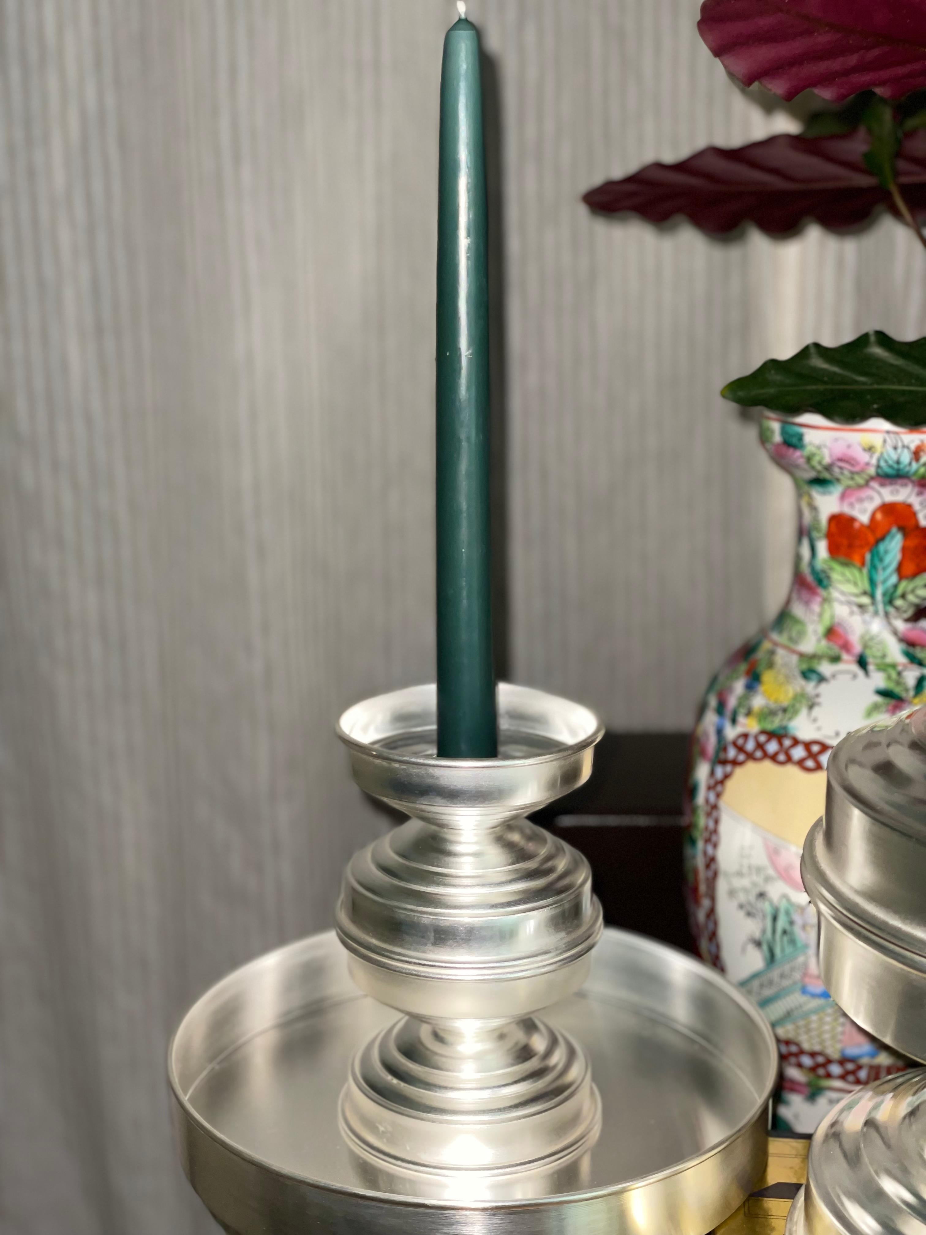 Minimalismo Set di 3 portacandele italiani in ottone placcato argento, design contemporaneo scultoreo in vendita