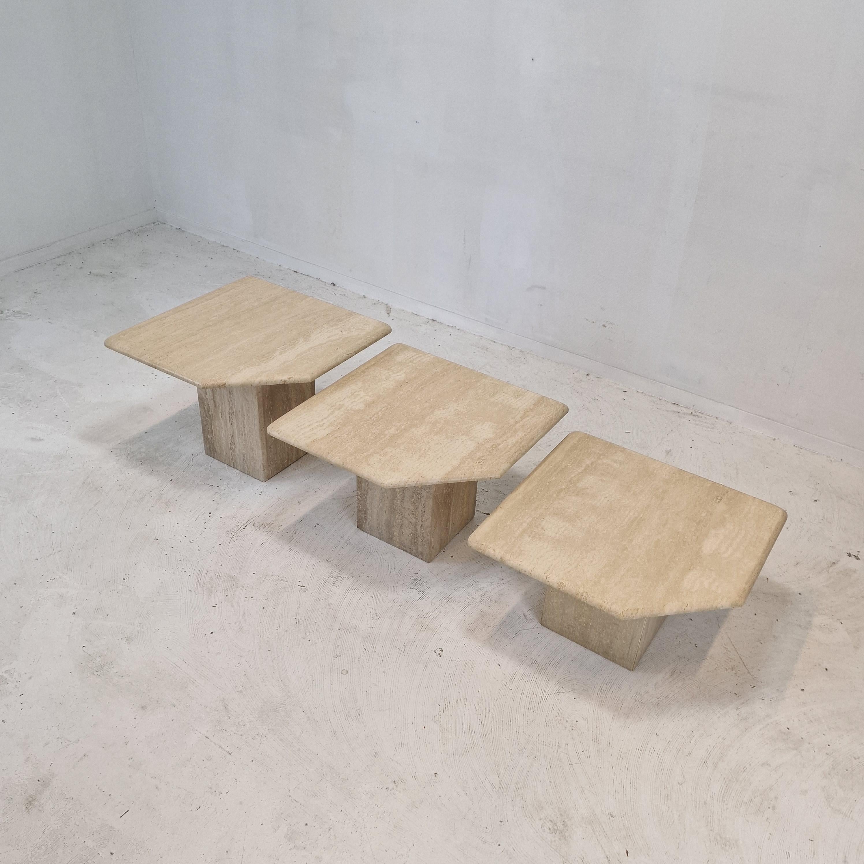 Set of 3 Italian Travertine Coffee or Side Tables, 1980s For Sale 1