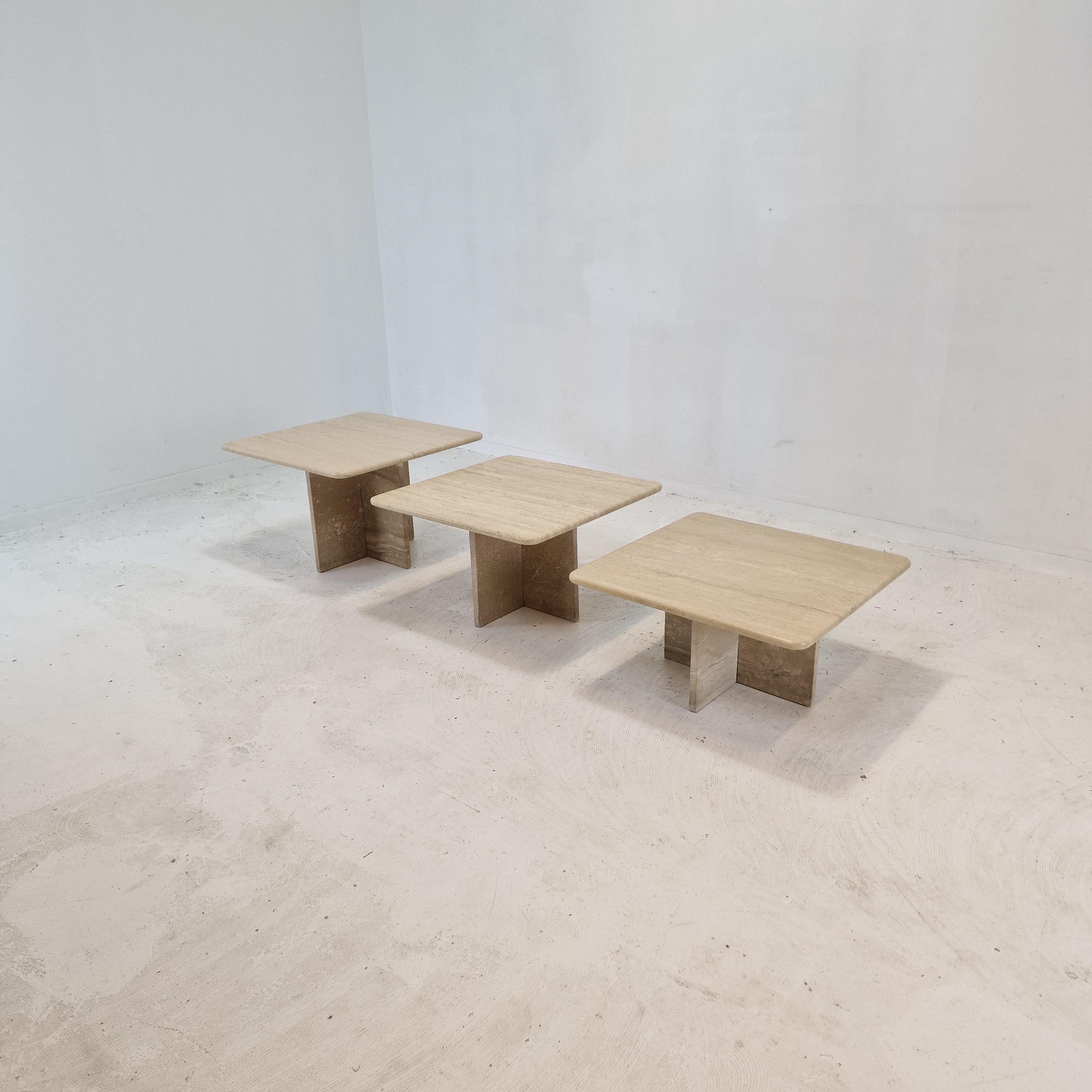 Set of 3 Italian Travertine Coffee or Side Tables, 1990s In Good Condition For Sale In Oud Beijerland, NL
