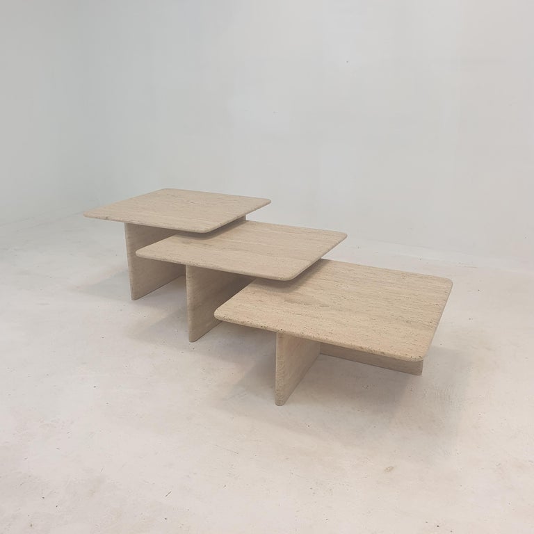 Set of 3 Italian Travertine Nesting or Coffee Tables, 1980s In Good Condition For Sale In Oud Beijerland, NL