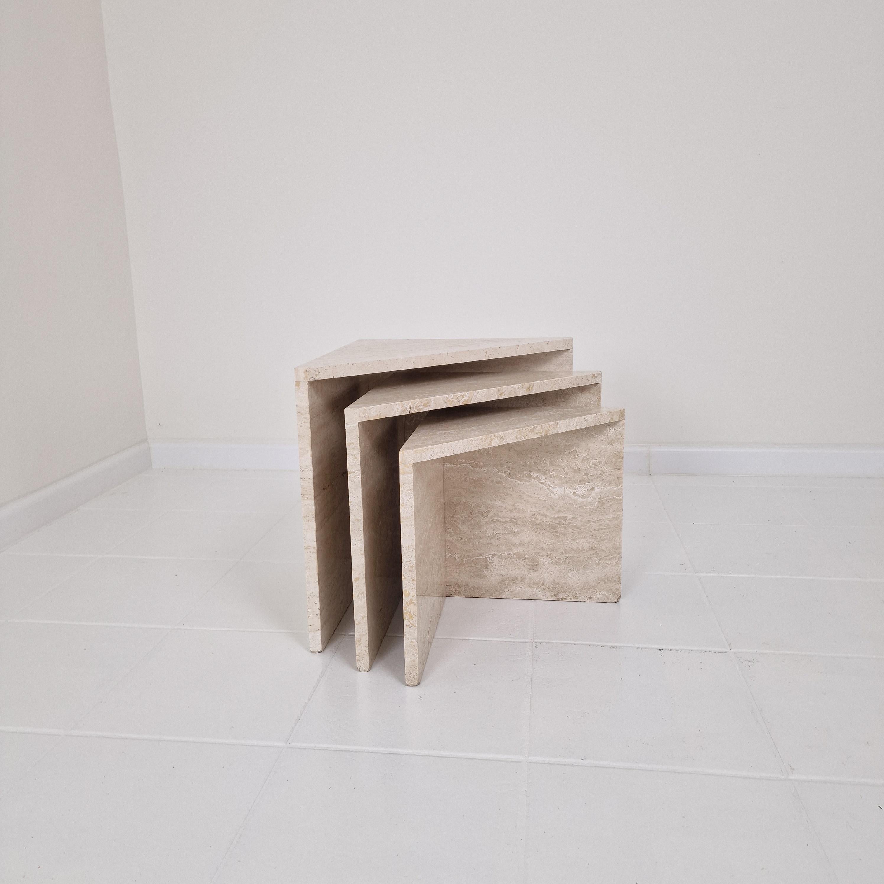 Set of 3 Italian Travertine Nesting or Side Tables, 1980s For Sale 1