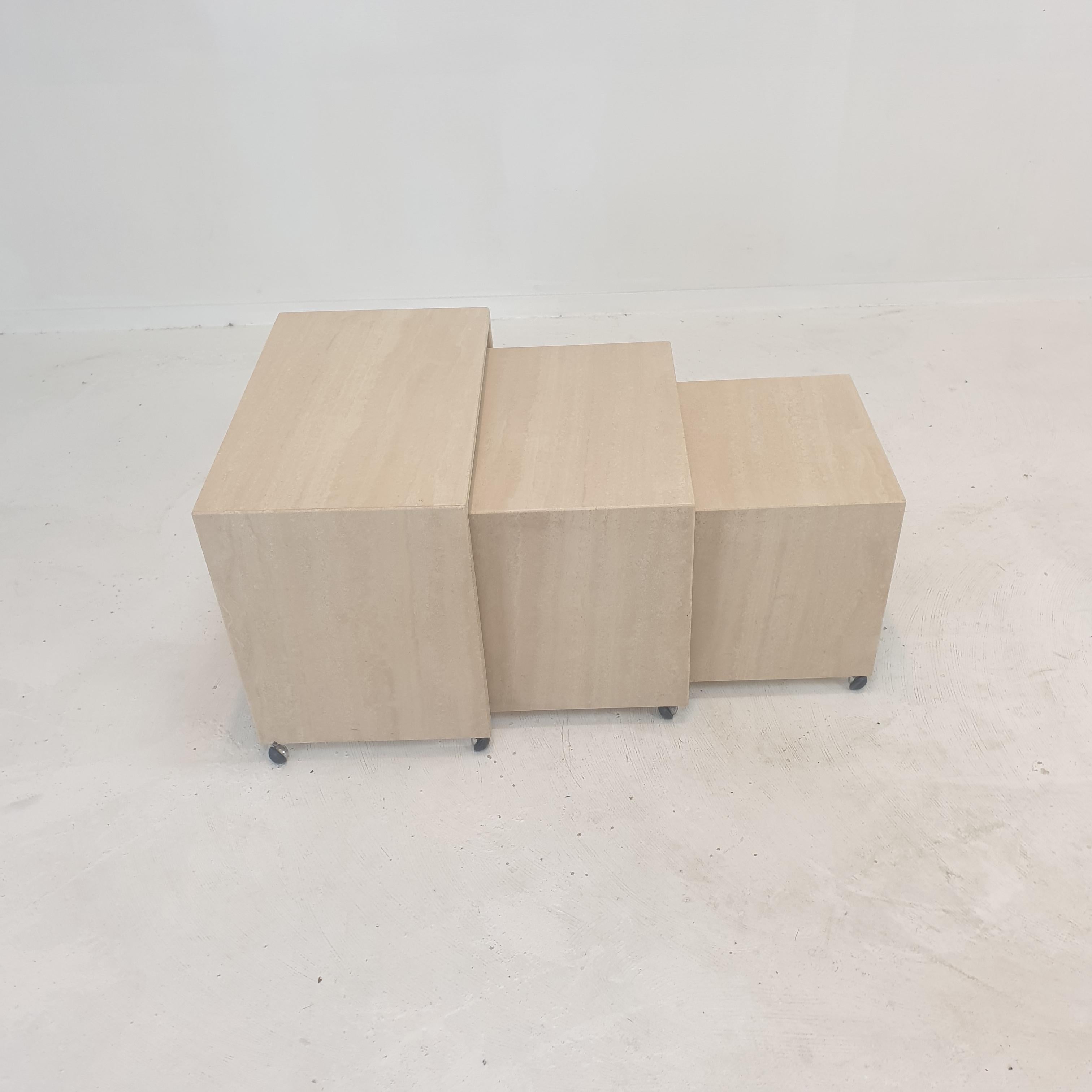 Hand-Crafted Set of 3 Italian Travertine Nesting Tables, 1980s For Sale