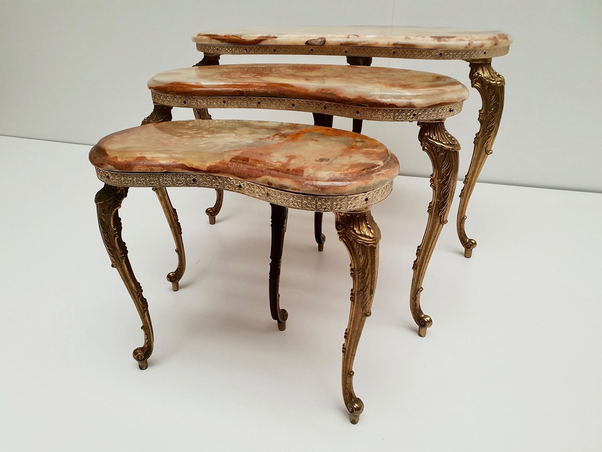 Set of 3 Italian Vintage Polished Brass and Marble Nesting Tables 6